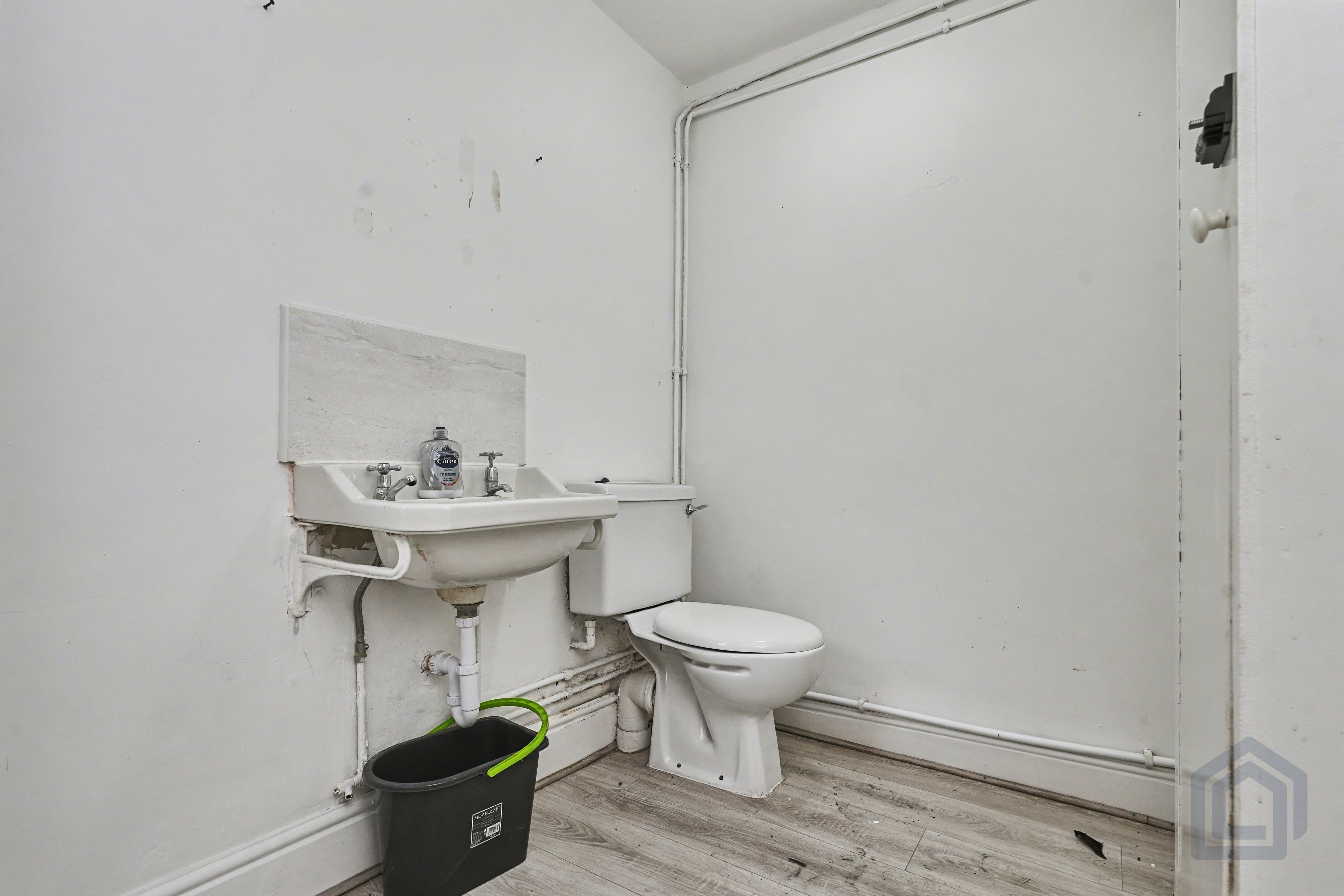 9 Worcester Road
Hagley, Hagley, DY9 0LF