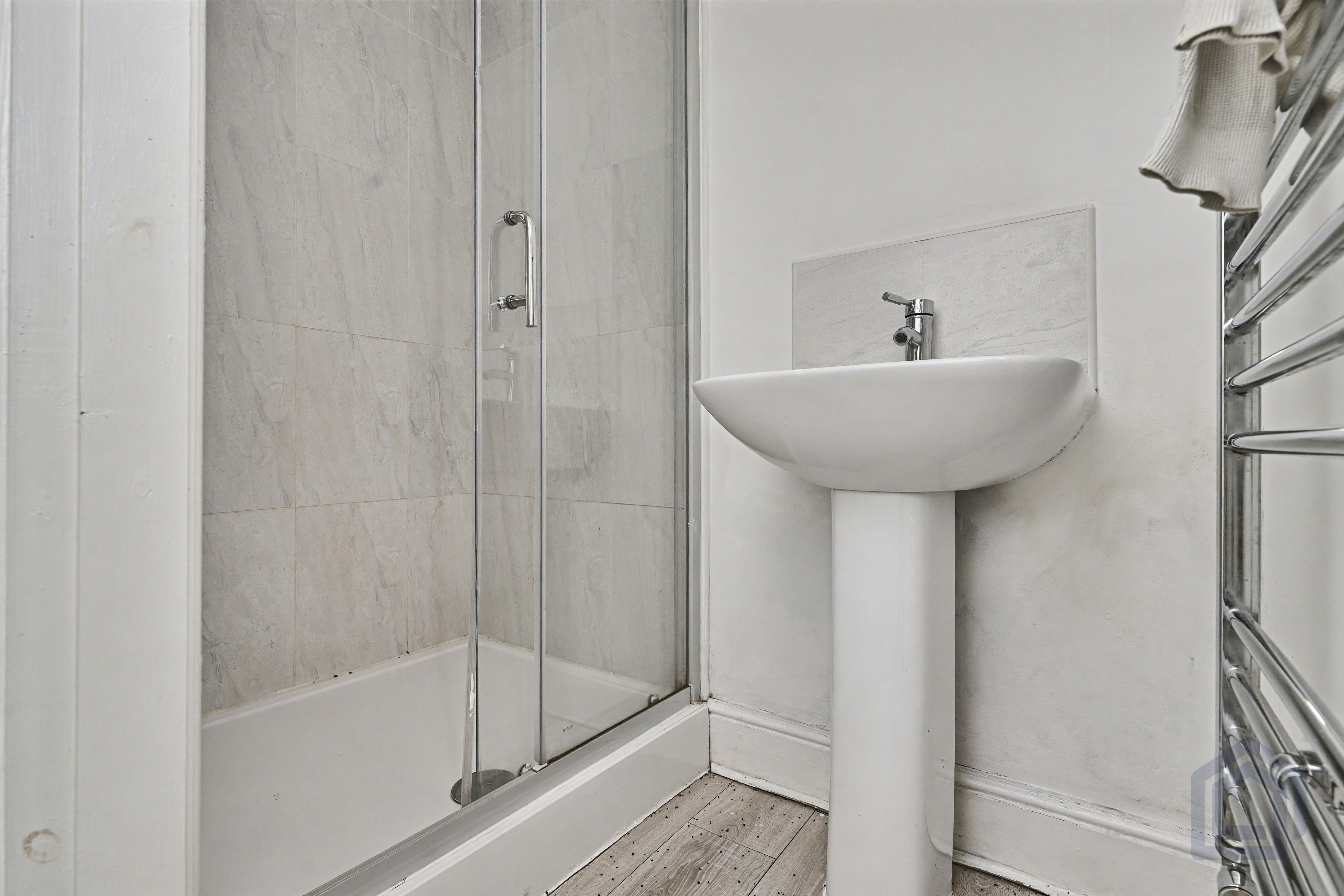 9 Worcester Road
Hagley, Hagley, DY9 0LF