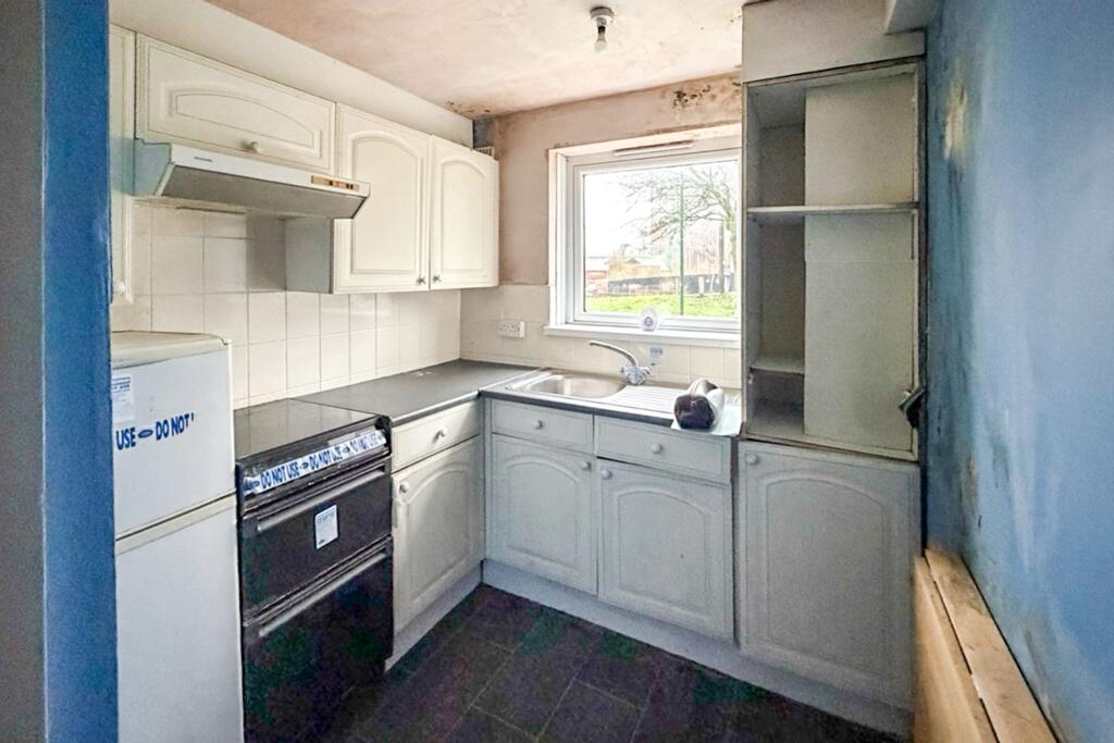 13 Matthews Walk, Stoke-on-Trent, ST1 3QX