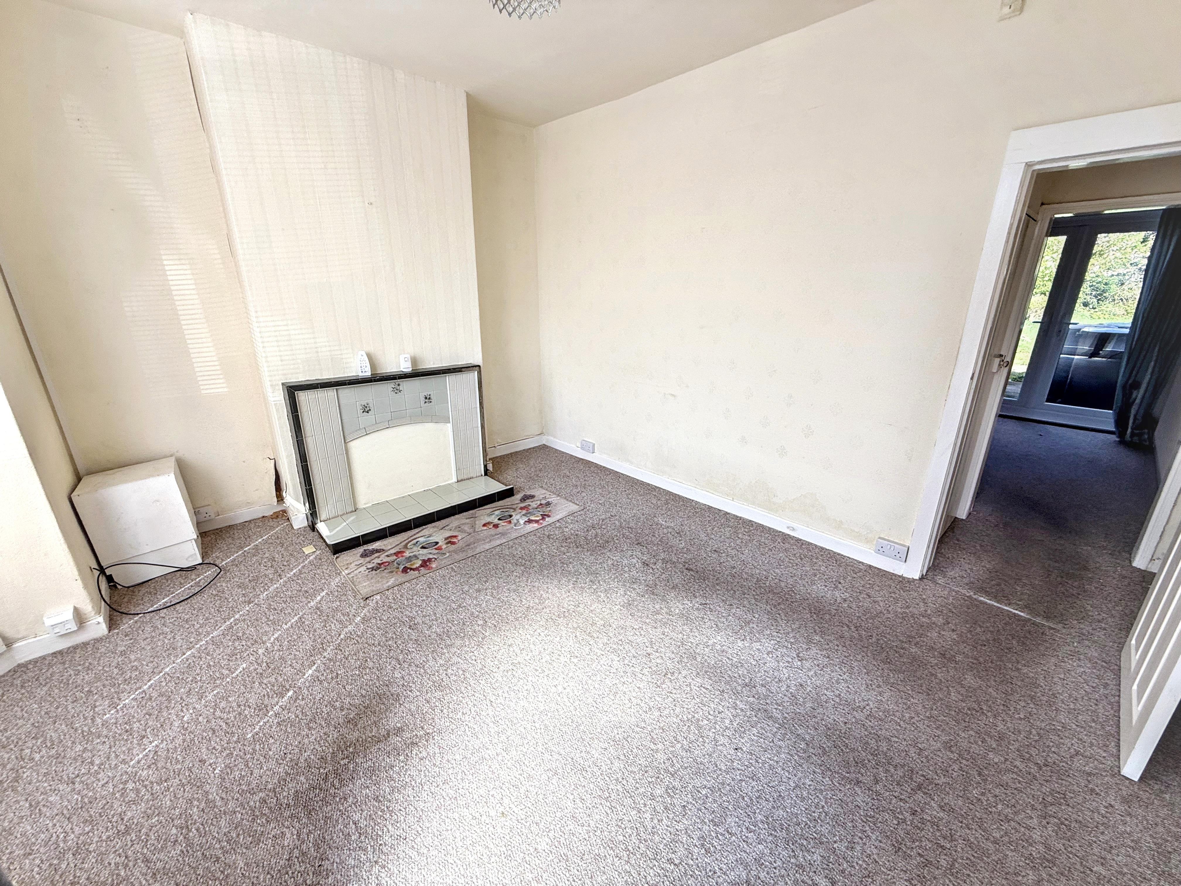 18 Sergeant Simon Valentine Way, Bedworth, CV12 8JH