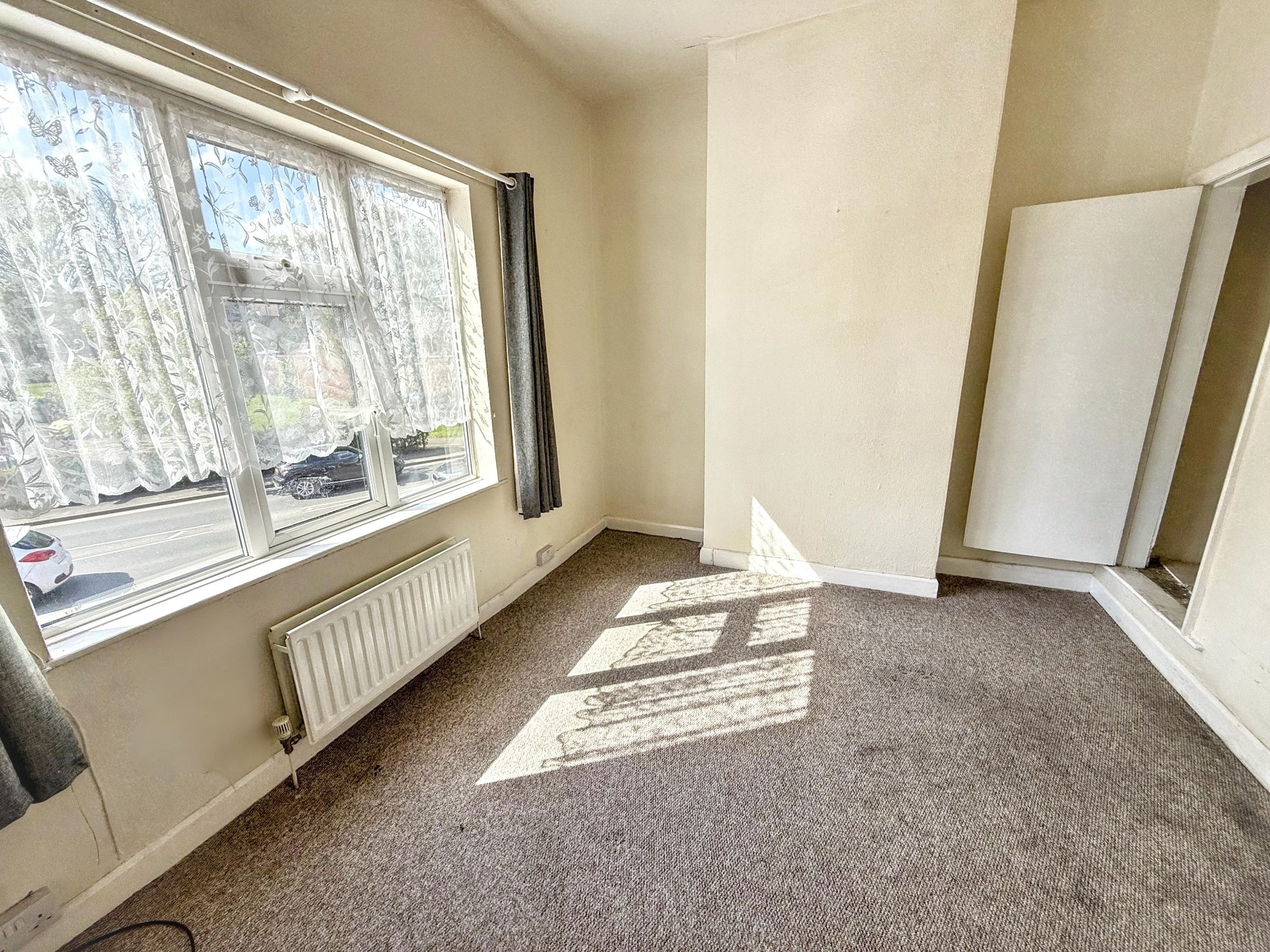 18 Sergeant Simon Valentine Way, Bedworth, CV12 8JH