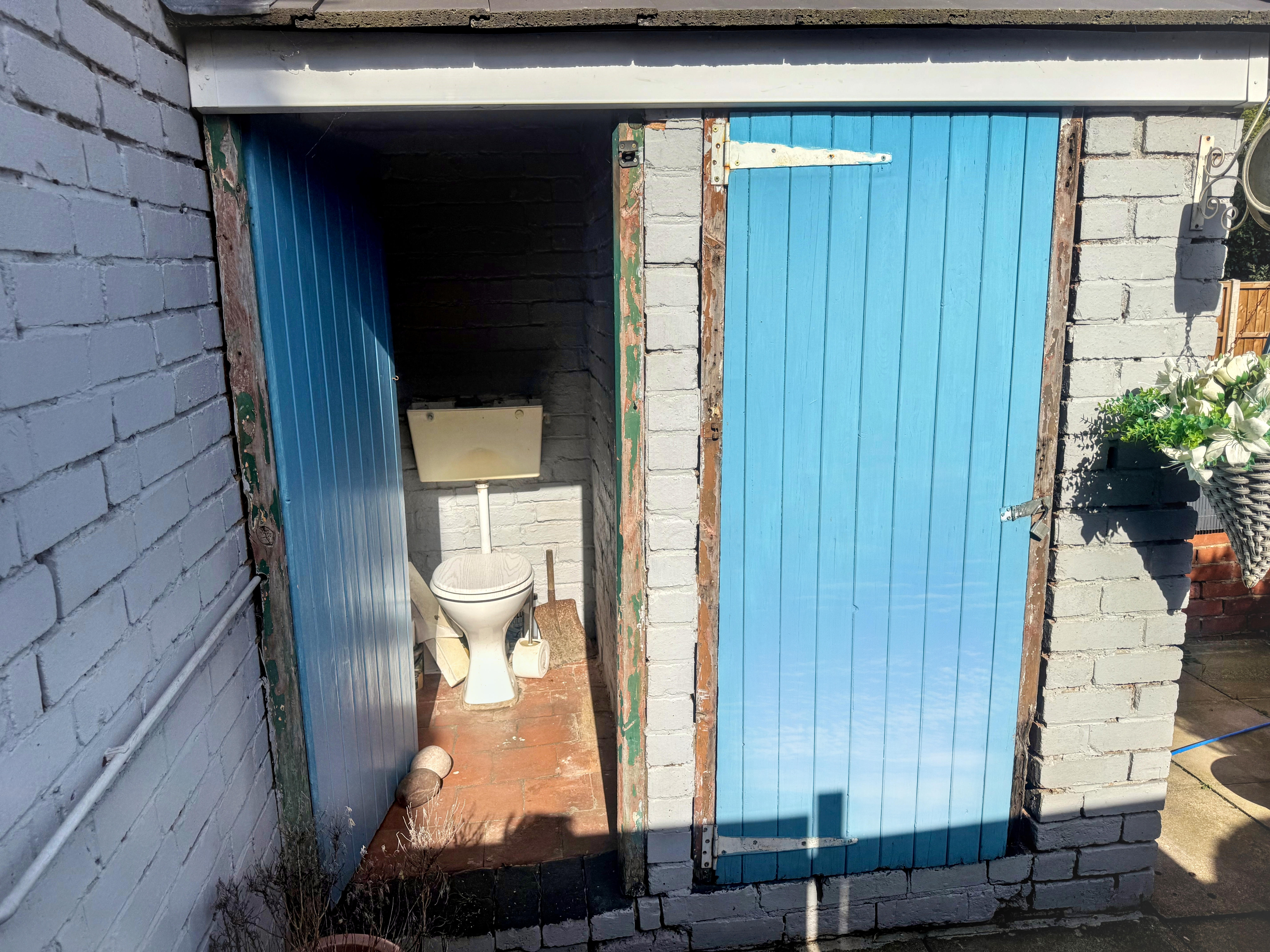 66 Stanley Road, Nuneaton, CV11 5EW