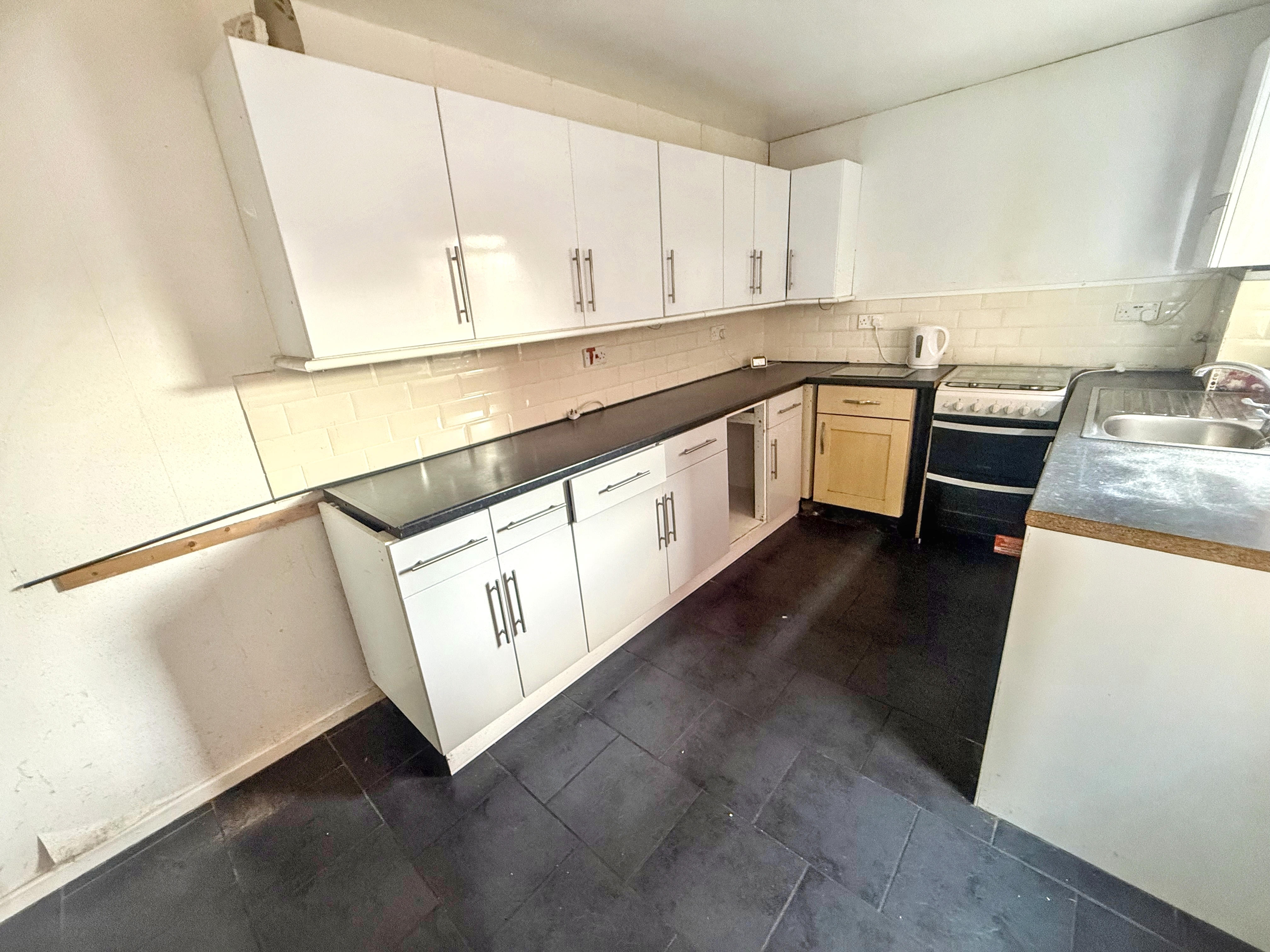 66 Stanley Road, Nuneaton, CV11 5EW