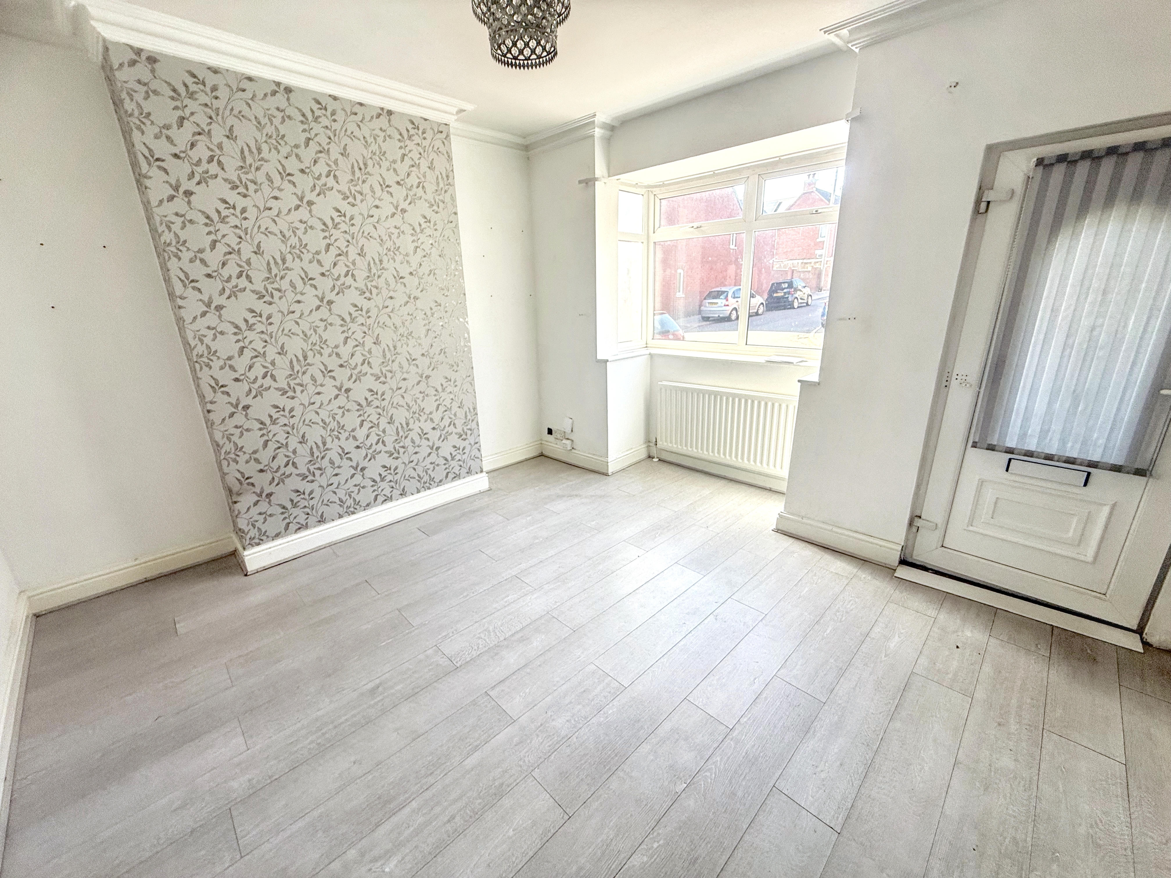 66 Stanley Road, Nuneaton, CV11 5EW