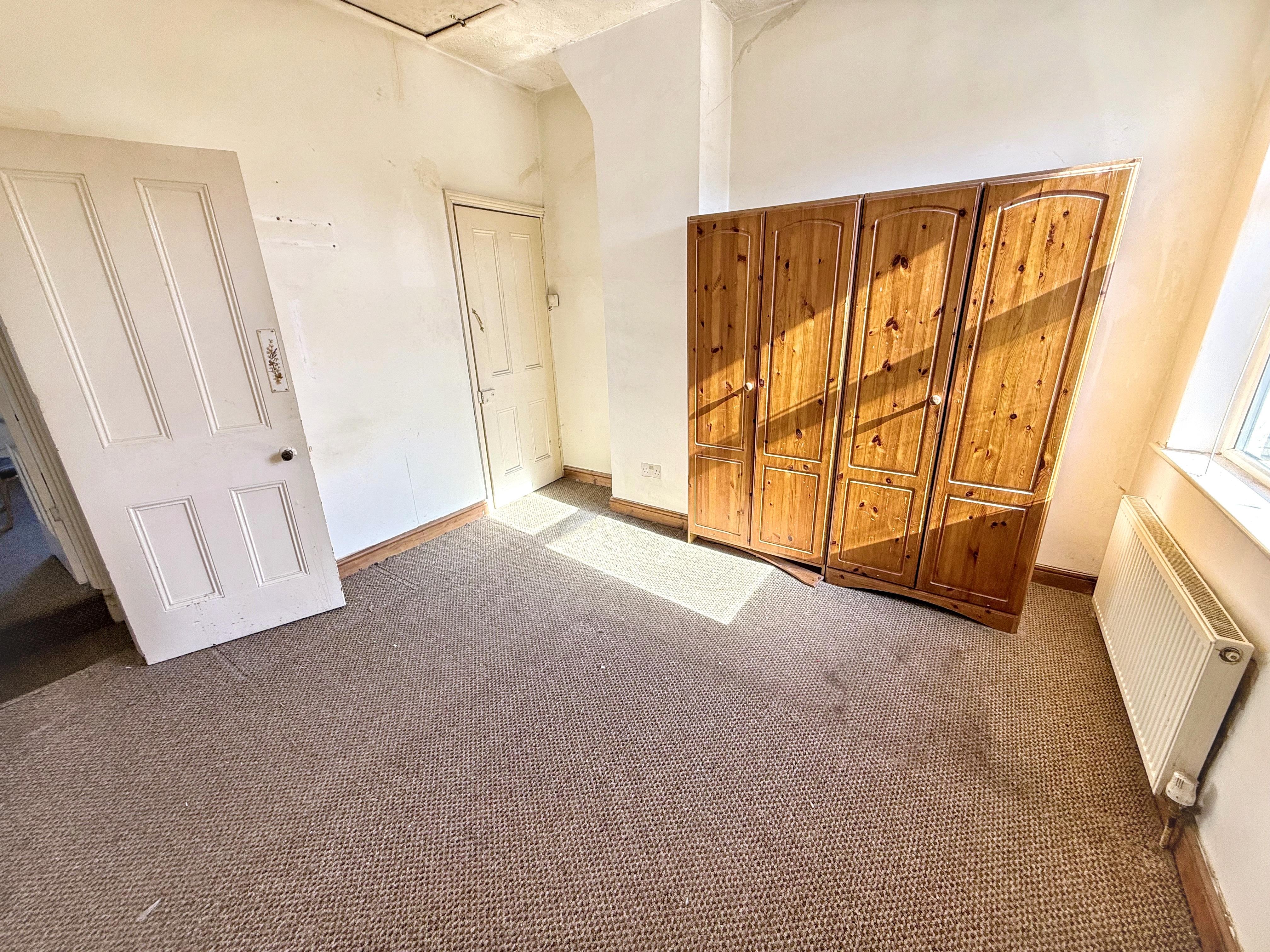 8 Lindley Street, Stoke-on-Trent, ST6 2DW