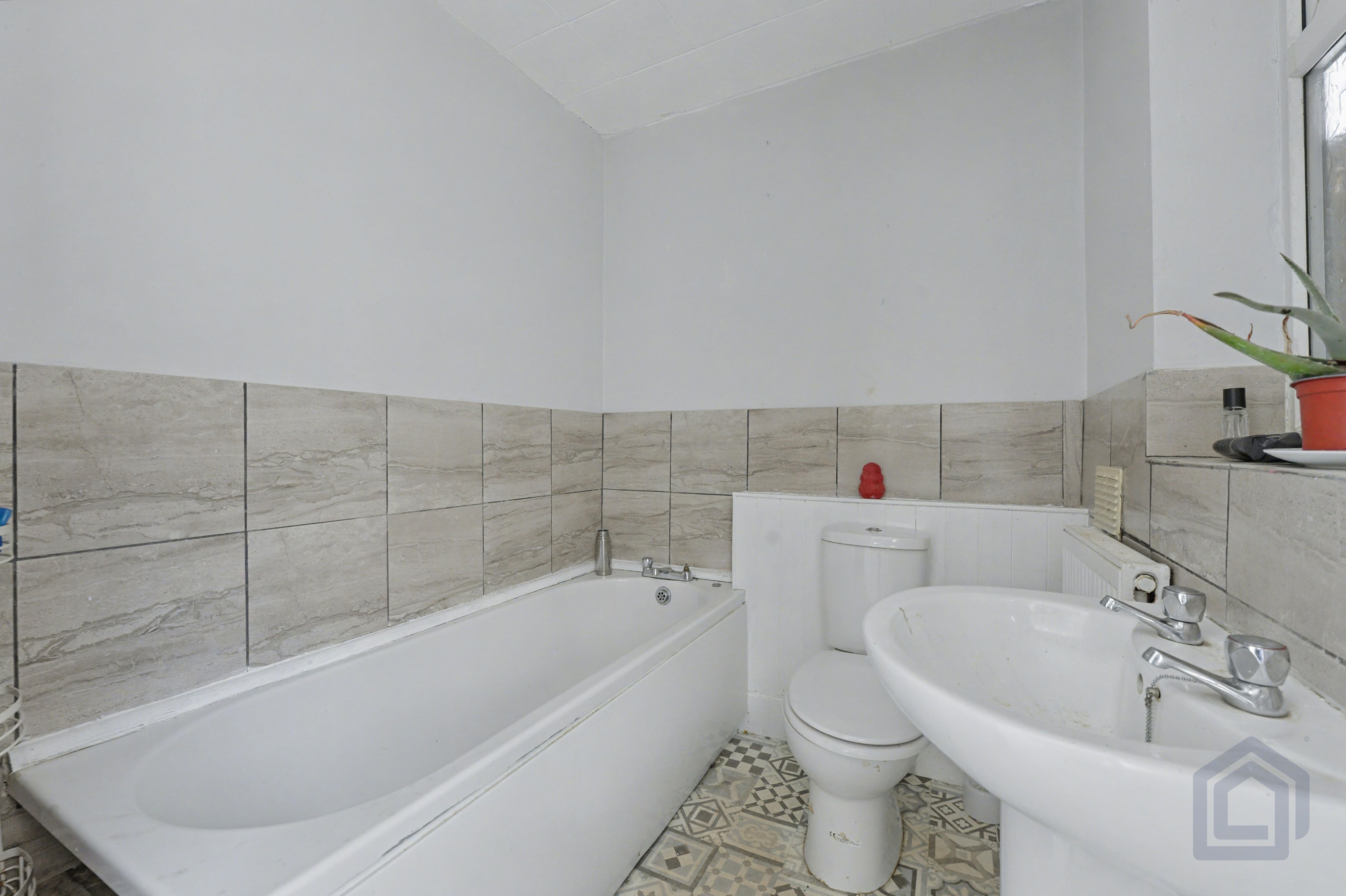 84 Lowther Street, Stoke-on-Trent, ST1 5JF