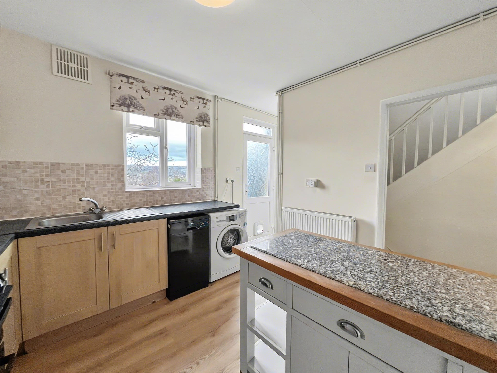 11 North View Close, Bath, BA2 1EH