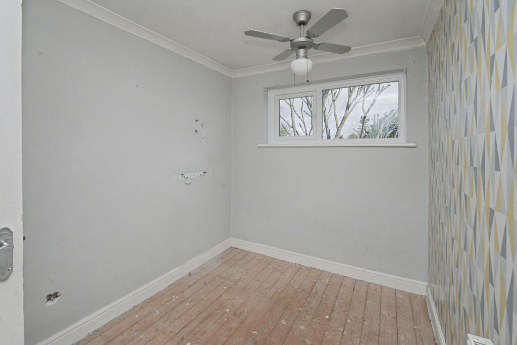 70 Mallard Walk, Sidcup, DA14 6SQ