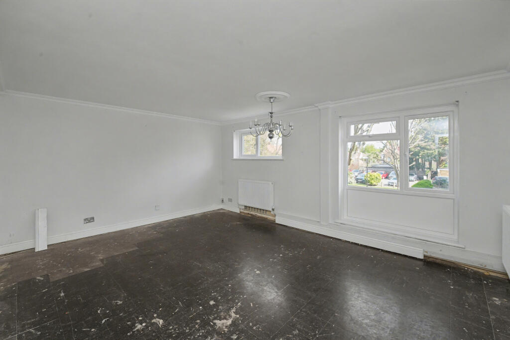 70 Mallard Walk, Sidcup, DA14 6SQ