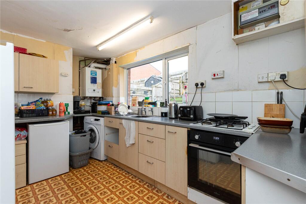 26 Gloucester Road, Stoke-on-Trent, ST7 1EN