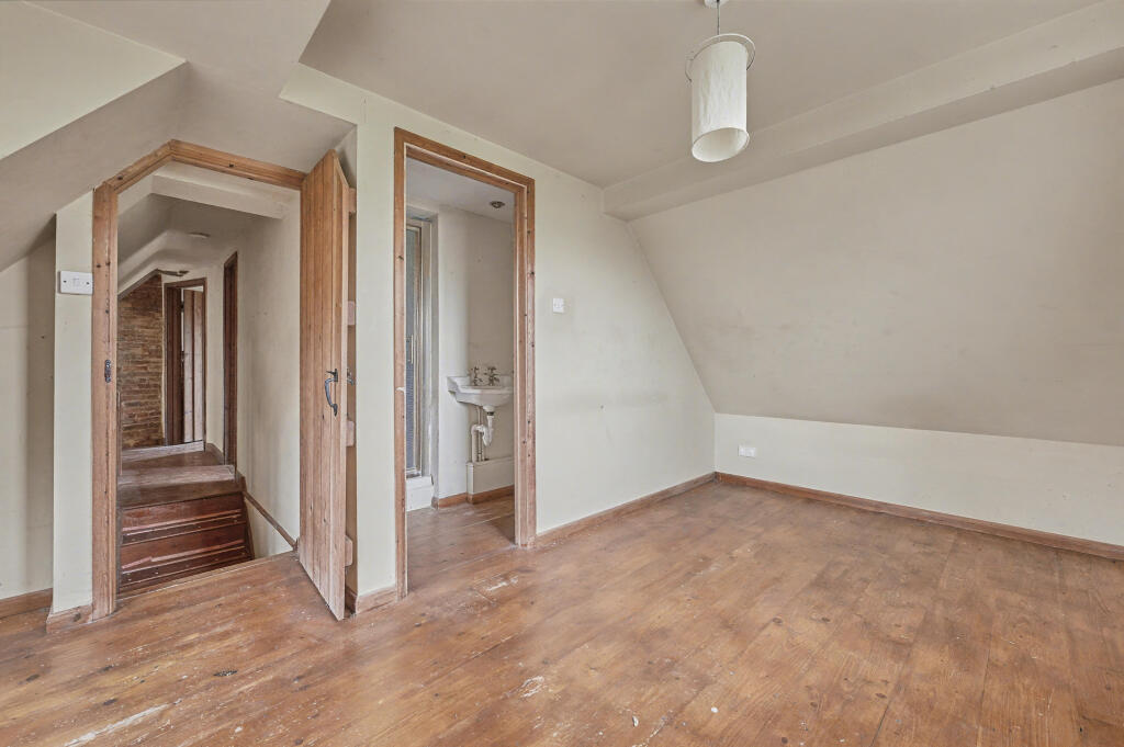Chapmans Cottage
Ashdon Road
Radwinter, Saffron Walden, CB10 2UA