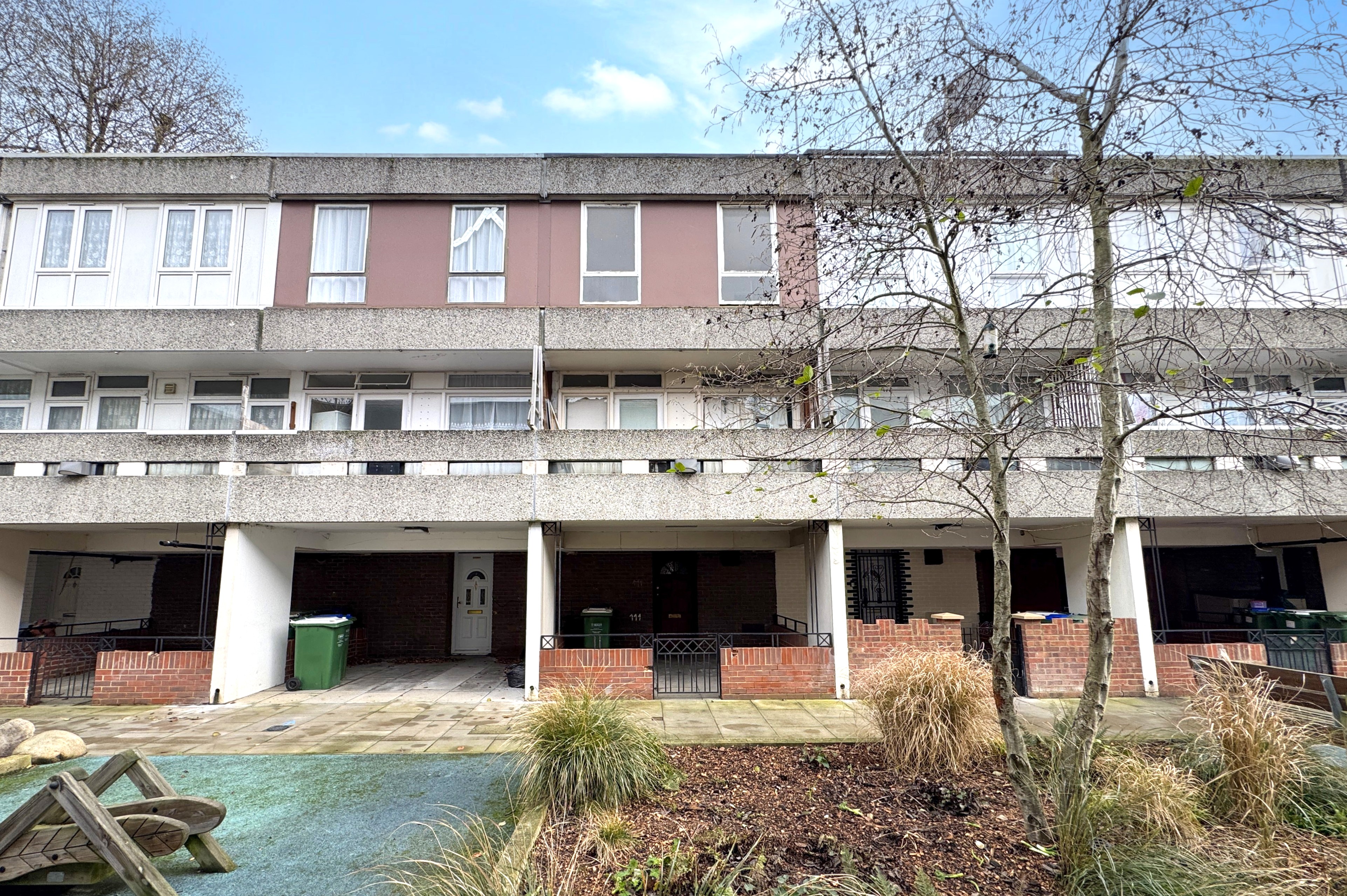 111 Mangold Way, Erith, DA18 4DB