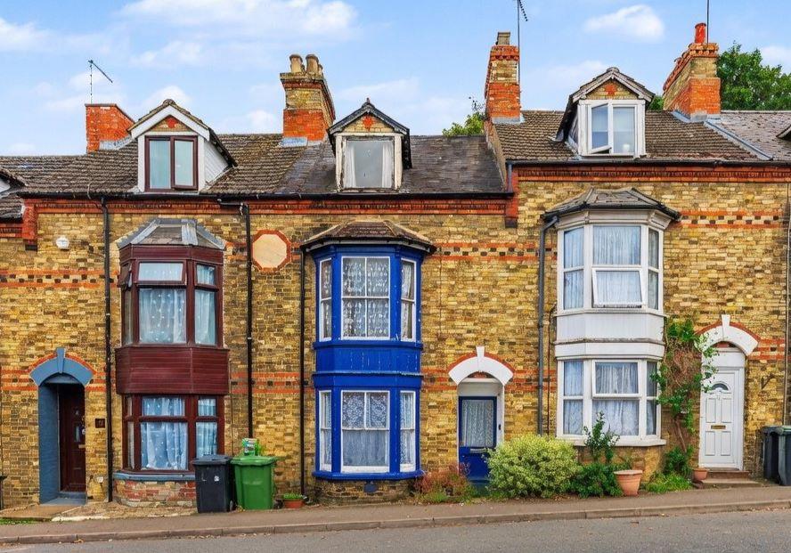 Wellington Road Raunds, Wellingborough, NN9 6DL