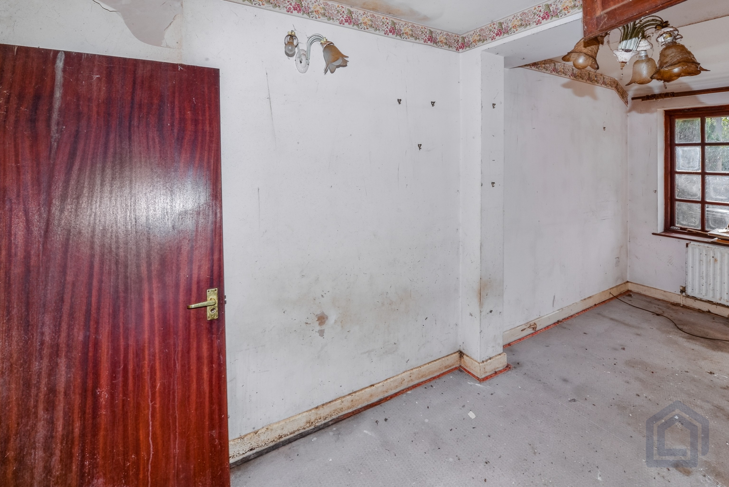 3 Bedroom Semi Detached House in Coventry