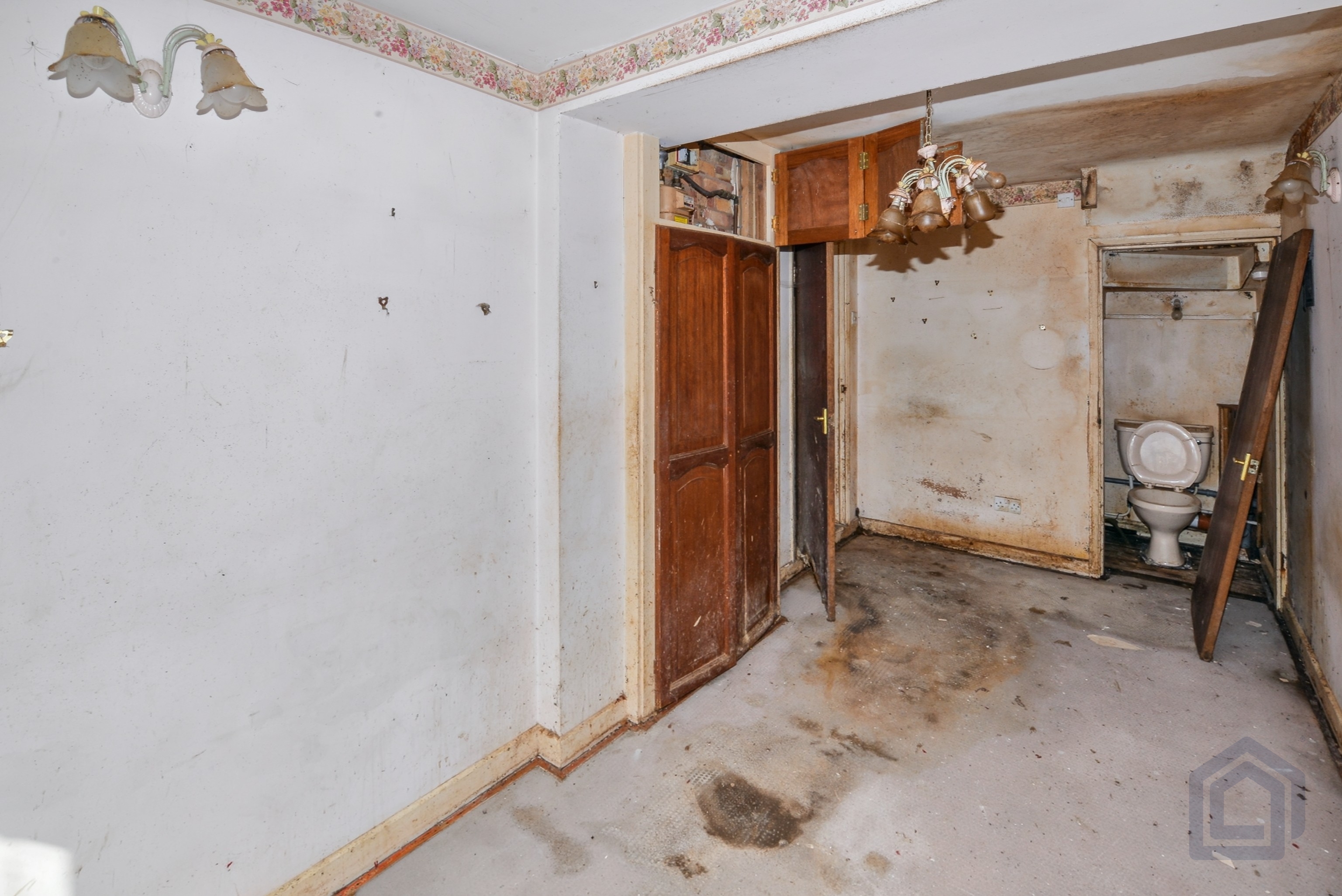 3 Bedroom Semi Detached House in Coventry