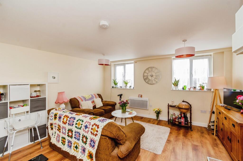 2 Bedroom Flat / Apartment in Wednesbury