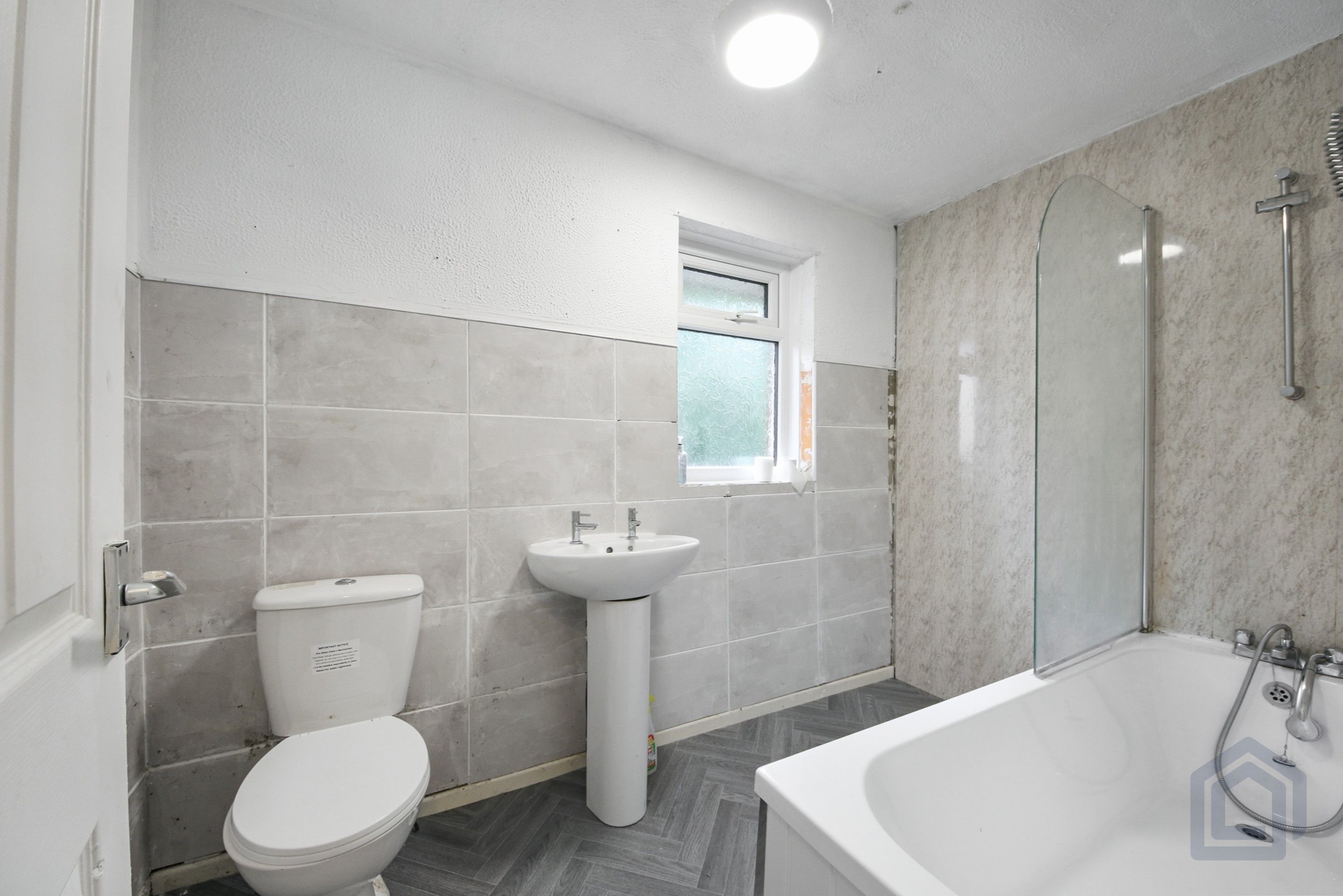 5 Essex Drive, Kidsgrove, Stoke-on-Trent, ST7 1HE