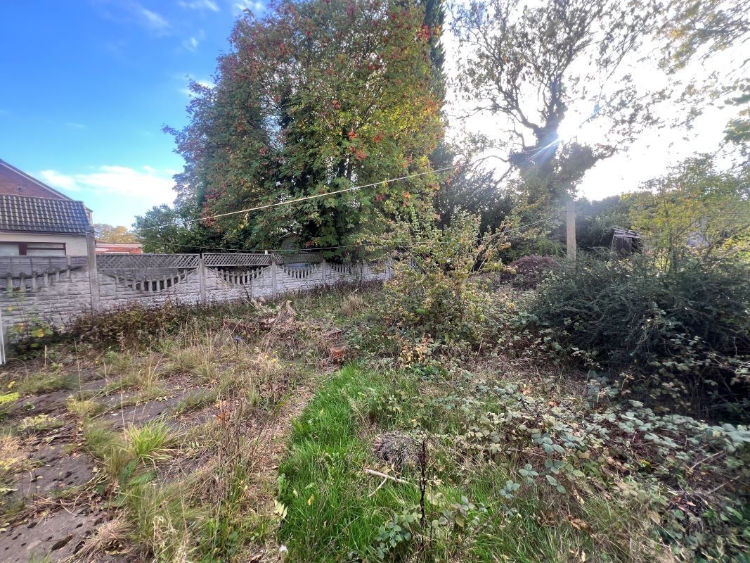 32 Malins Road, Wolverhampton, WV4 6AW