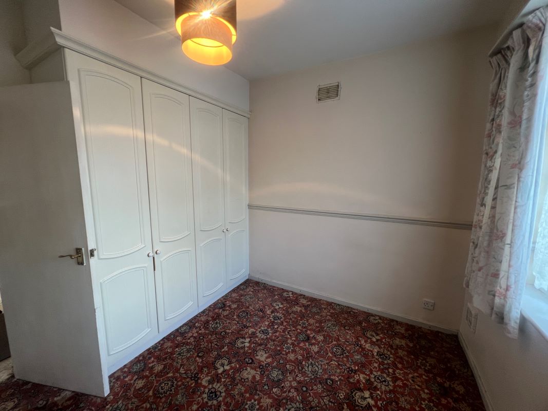 32 Malins Road, Wolverhampton, WV4 6AW