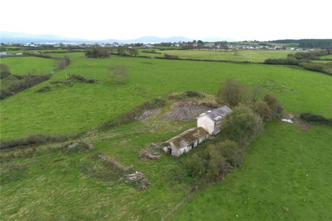 3 Bedroom Detached House in Llanfairpwllgwyngyll