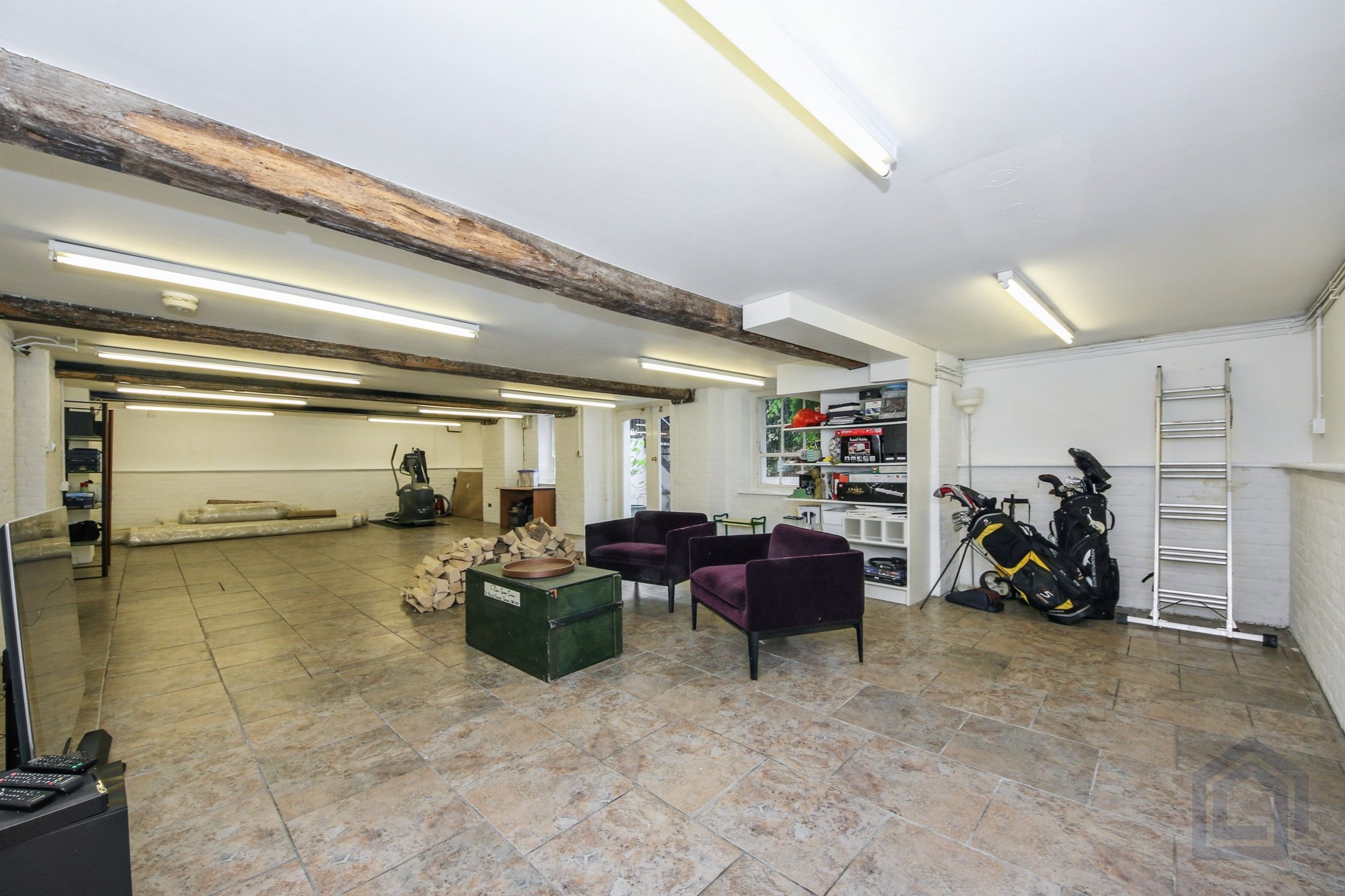 4 Bedroom Terraced House in Tenbury Wells