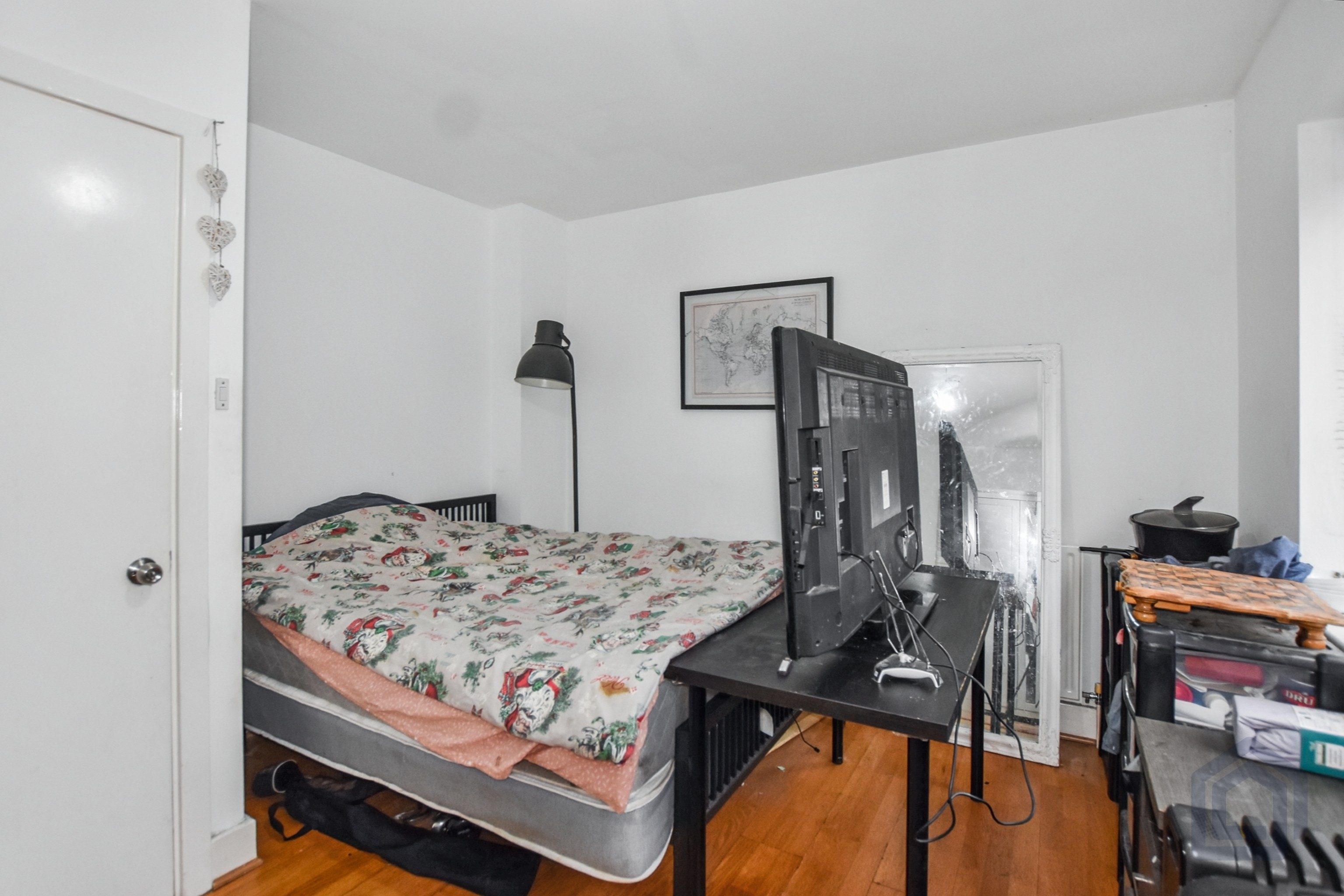 5 Bedroom Terraced House in London