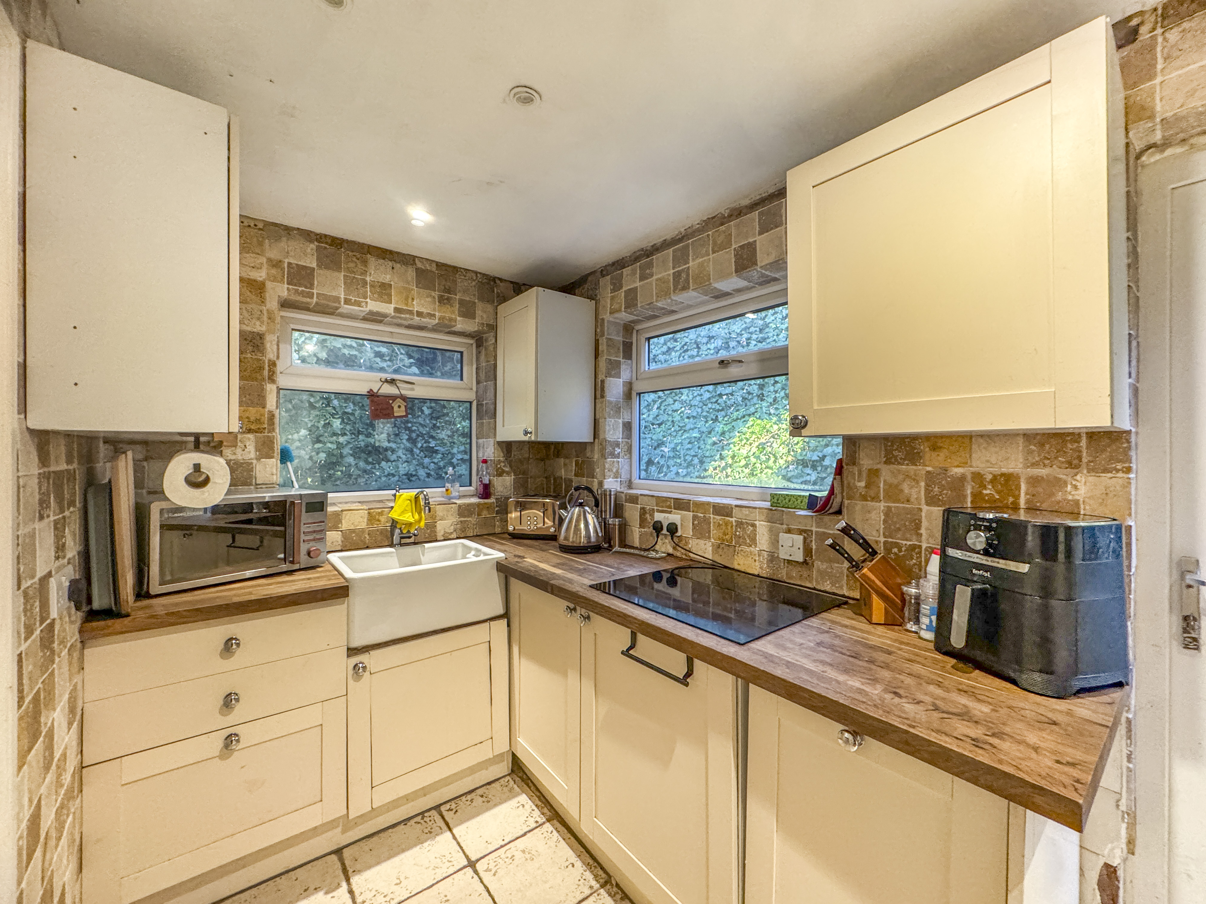 17 Oakham Road, Dudley, DY2 7TA