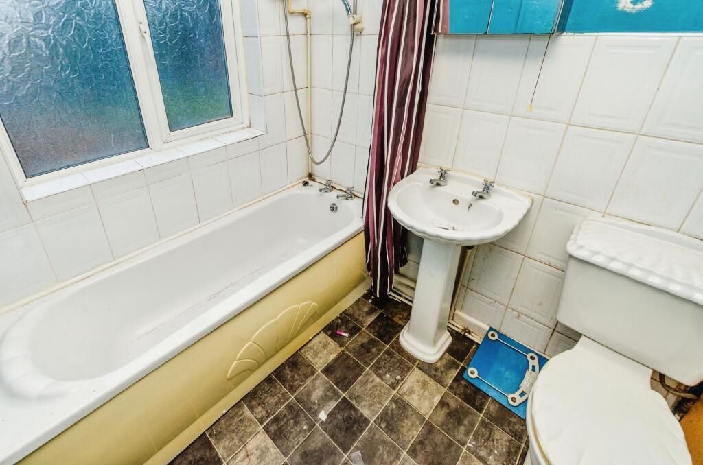 30 Bagnall Street, Tipton, DY4 0EB