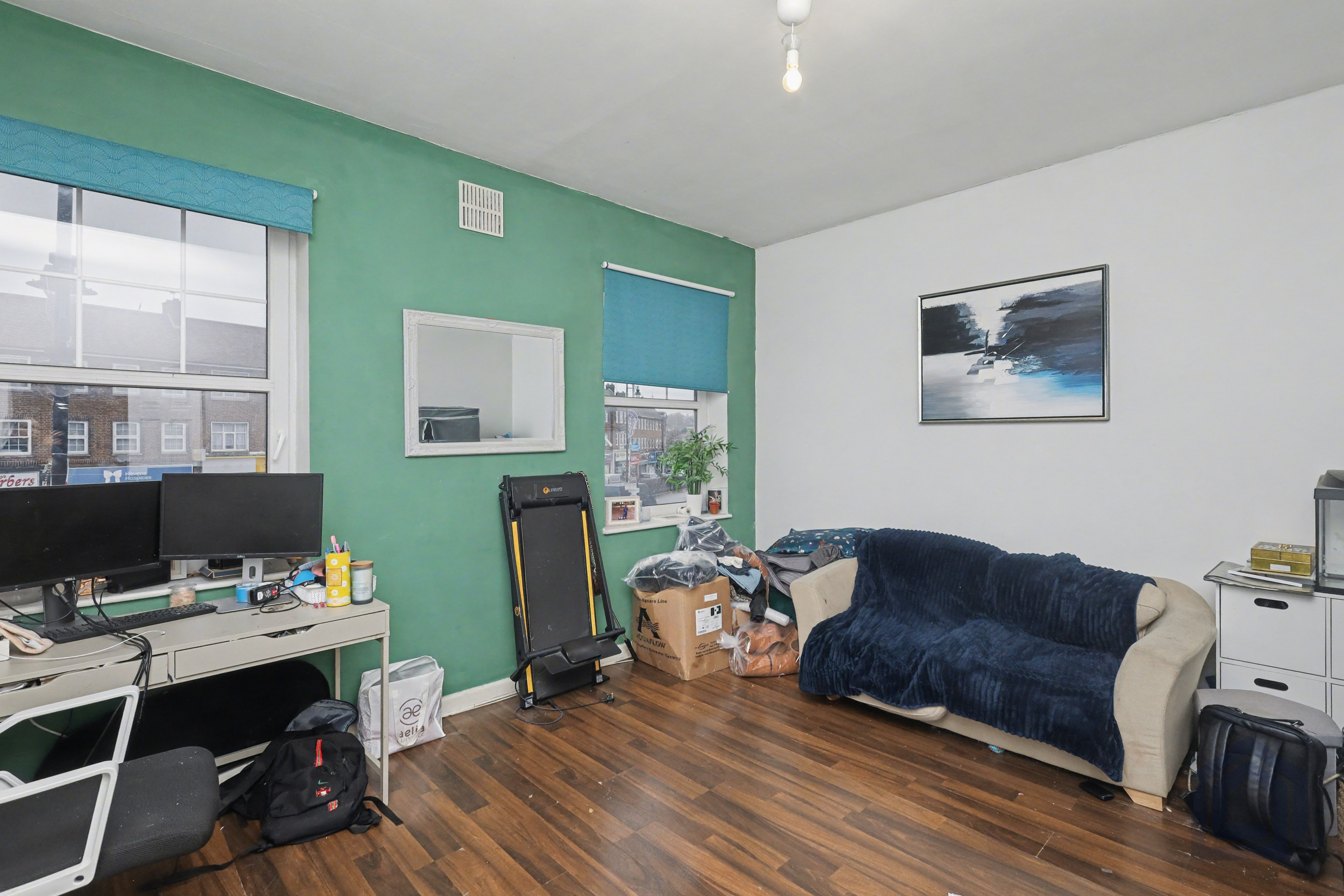 5A COLLIER ROW ROAD, ROMFORD, RM5 3NP