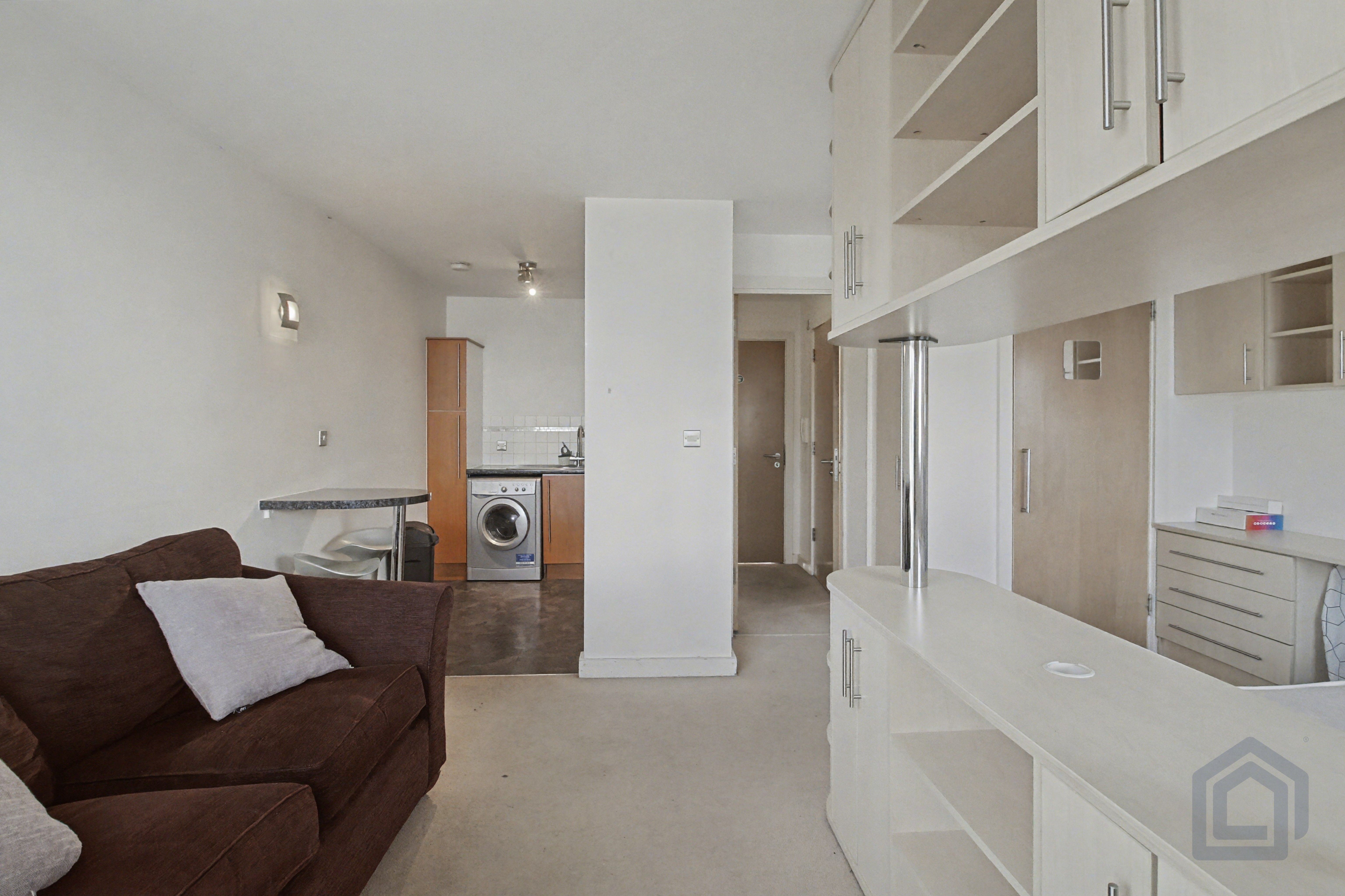 FLAT 6, POINT 500 Castle Lane West, Bournemouth, BH8 9TF