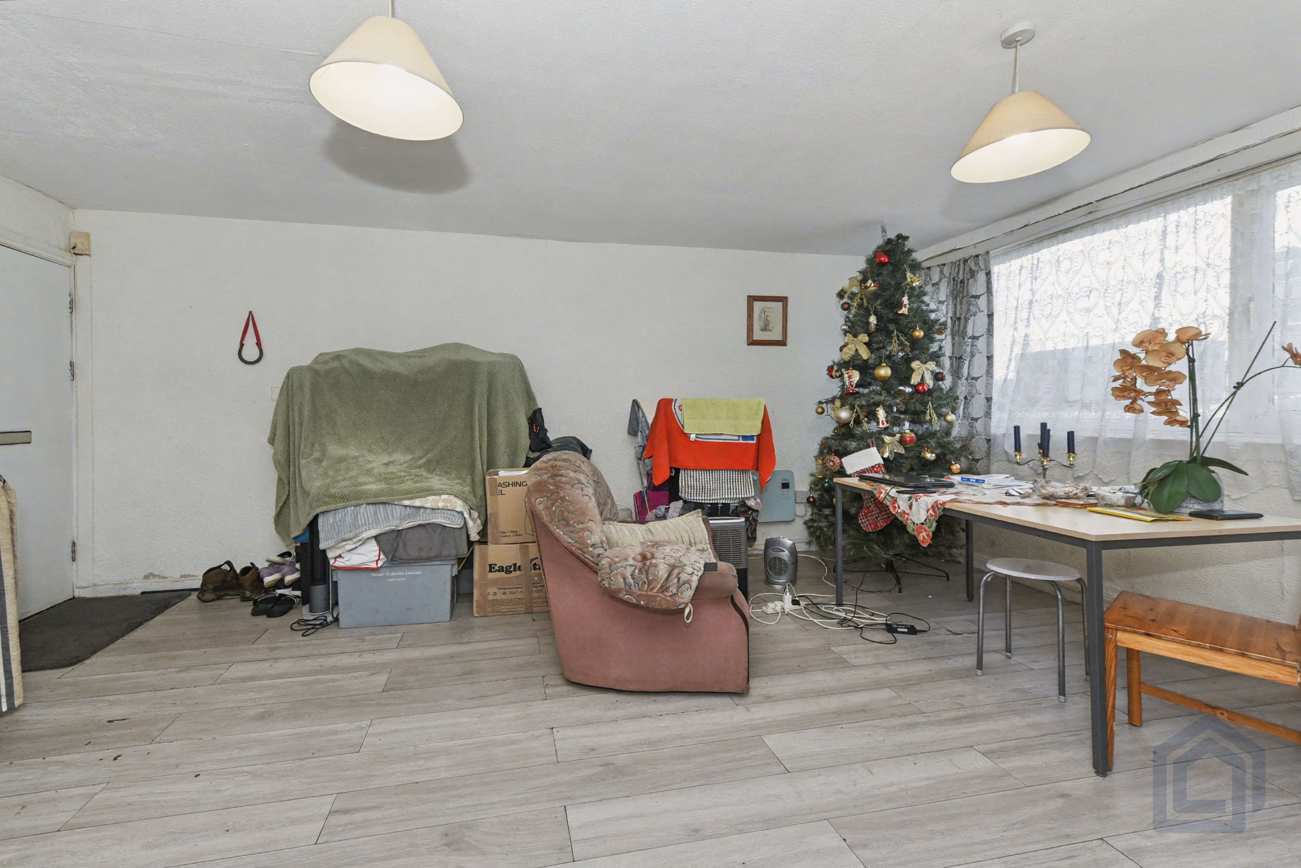 103/103A Greenlawns, Tipton, DY4 0SU