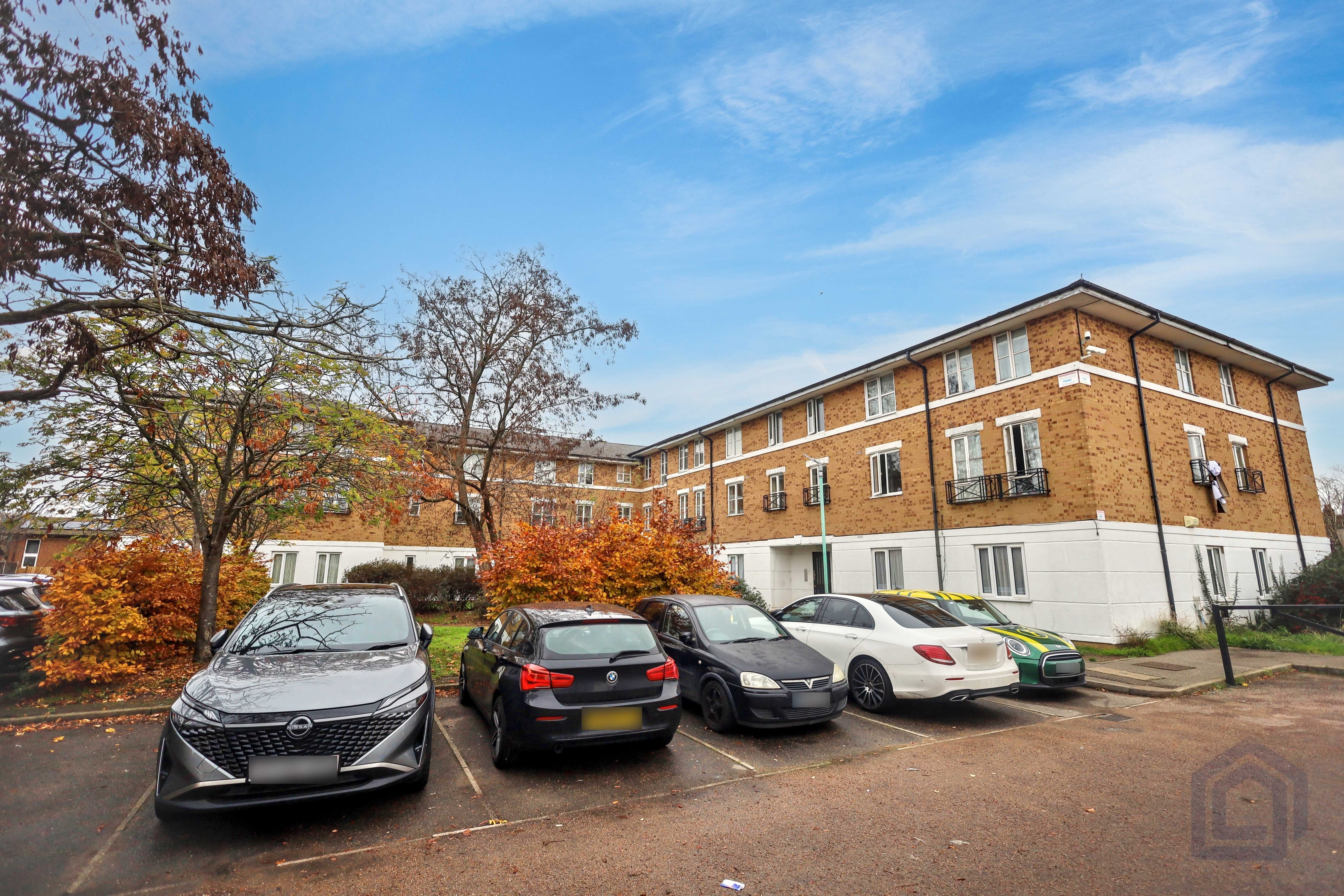 Flat 23, Springfield Court, Forsythia Close, Ilford,, Essex,, IG1 2BN
