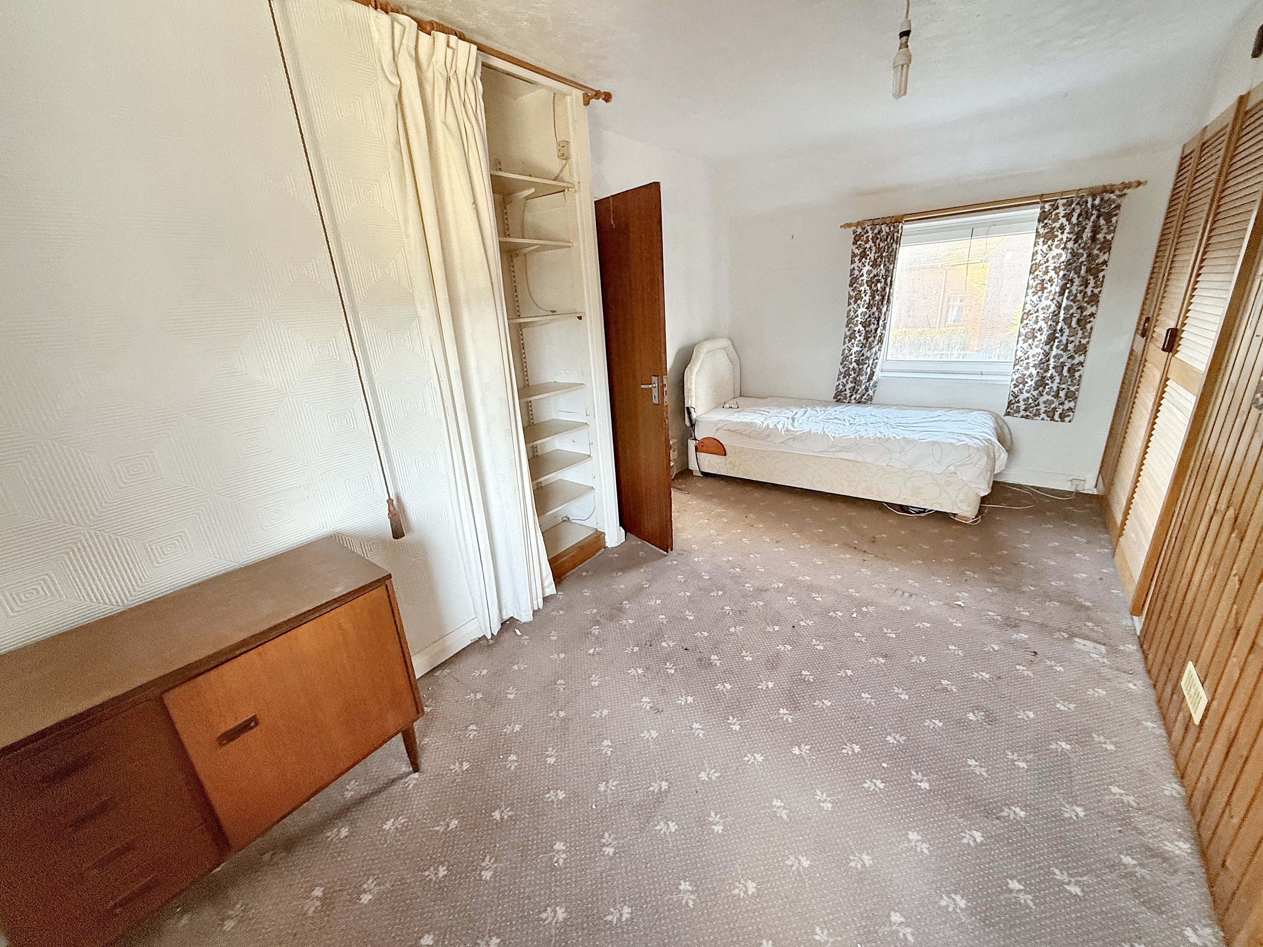 22, Colclough Road,, Stoke-on-Trent,, ST3 6DL