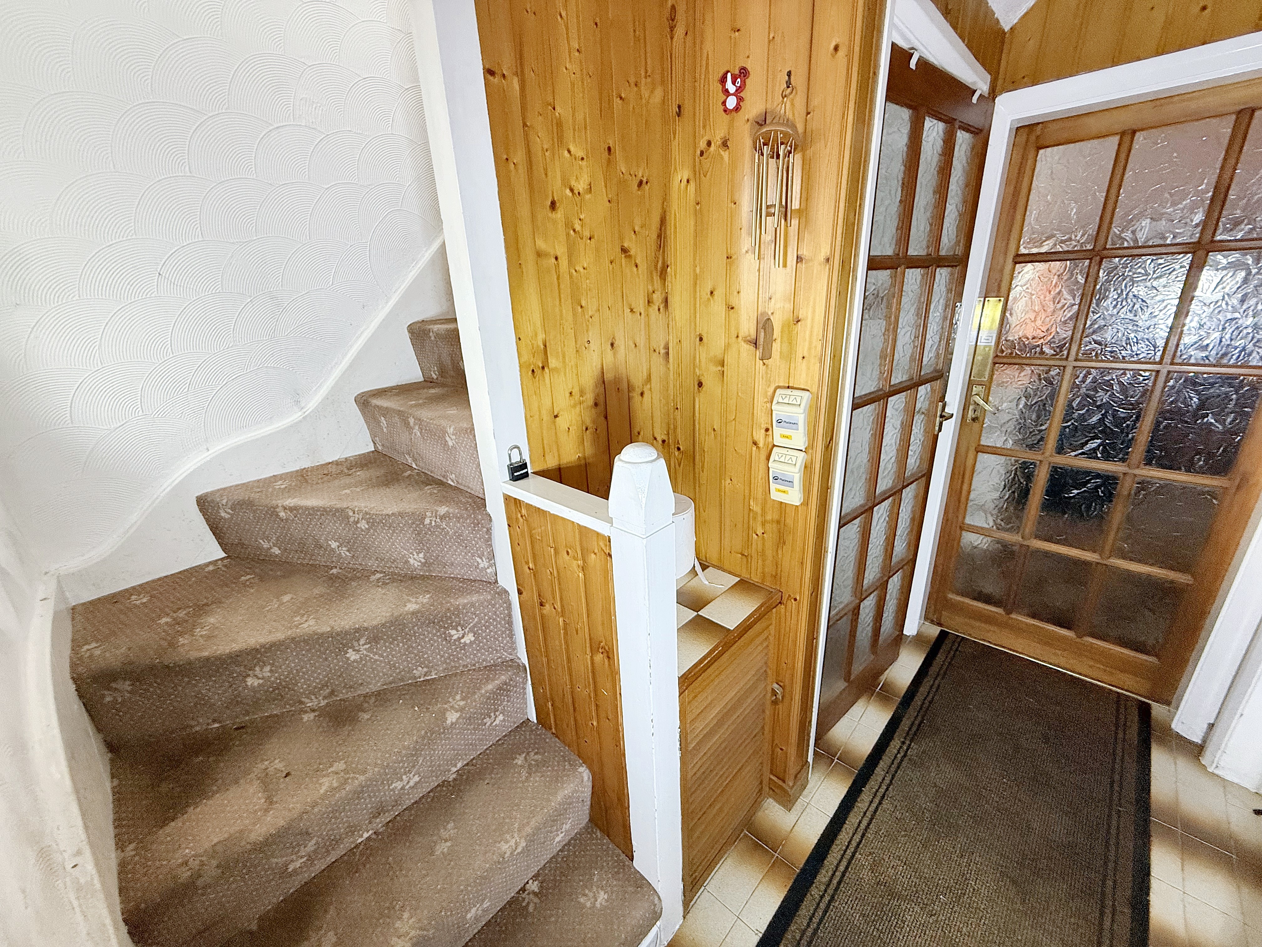 22, Colclough Road,, Stoke-on-Trent,, ST3 6DL