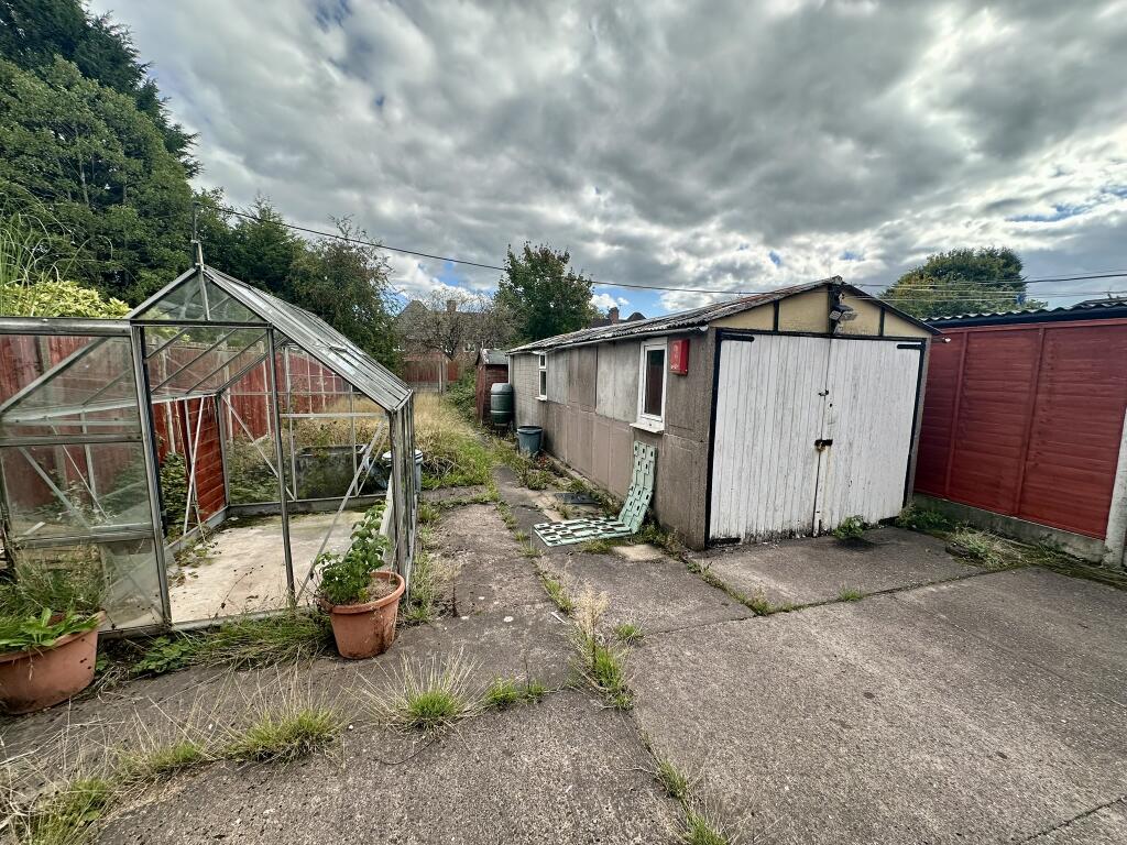 22, Colclough Road,, Stoke-on-Trent,, ST3 6DL