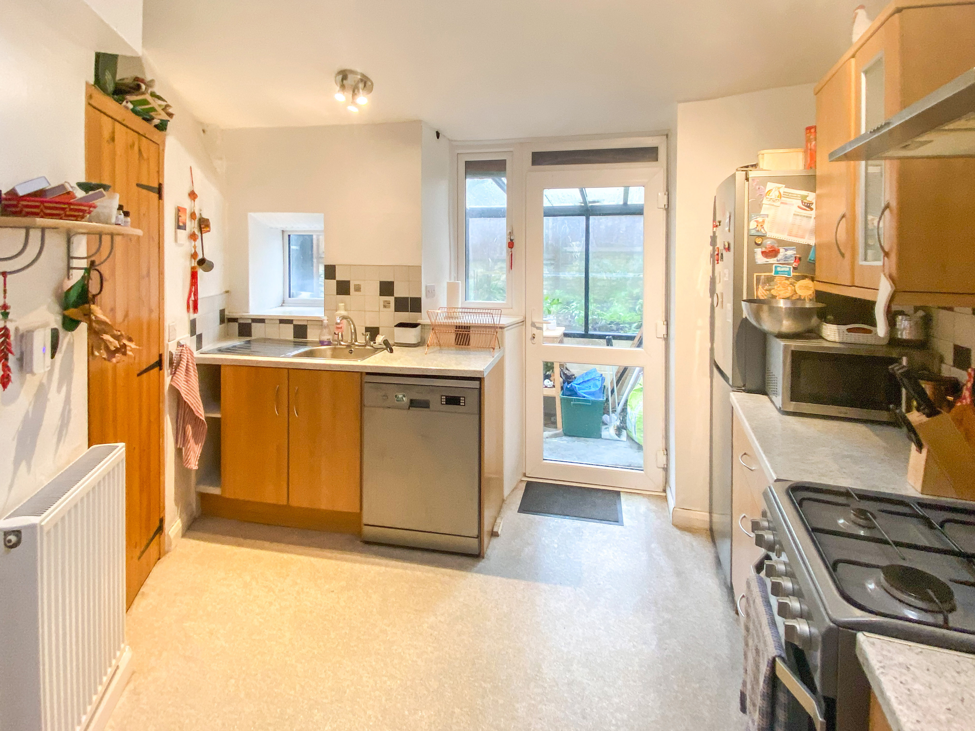 Rose Cottage
Gloucester Road
Swainswick, Bath, BA1 8BJ