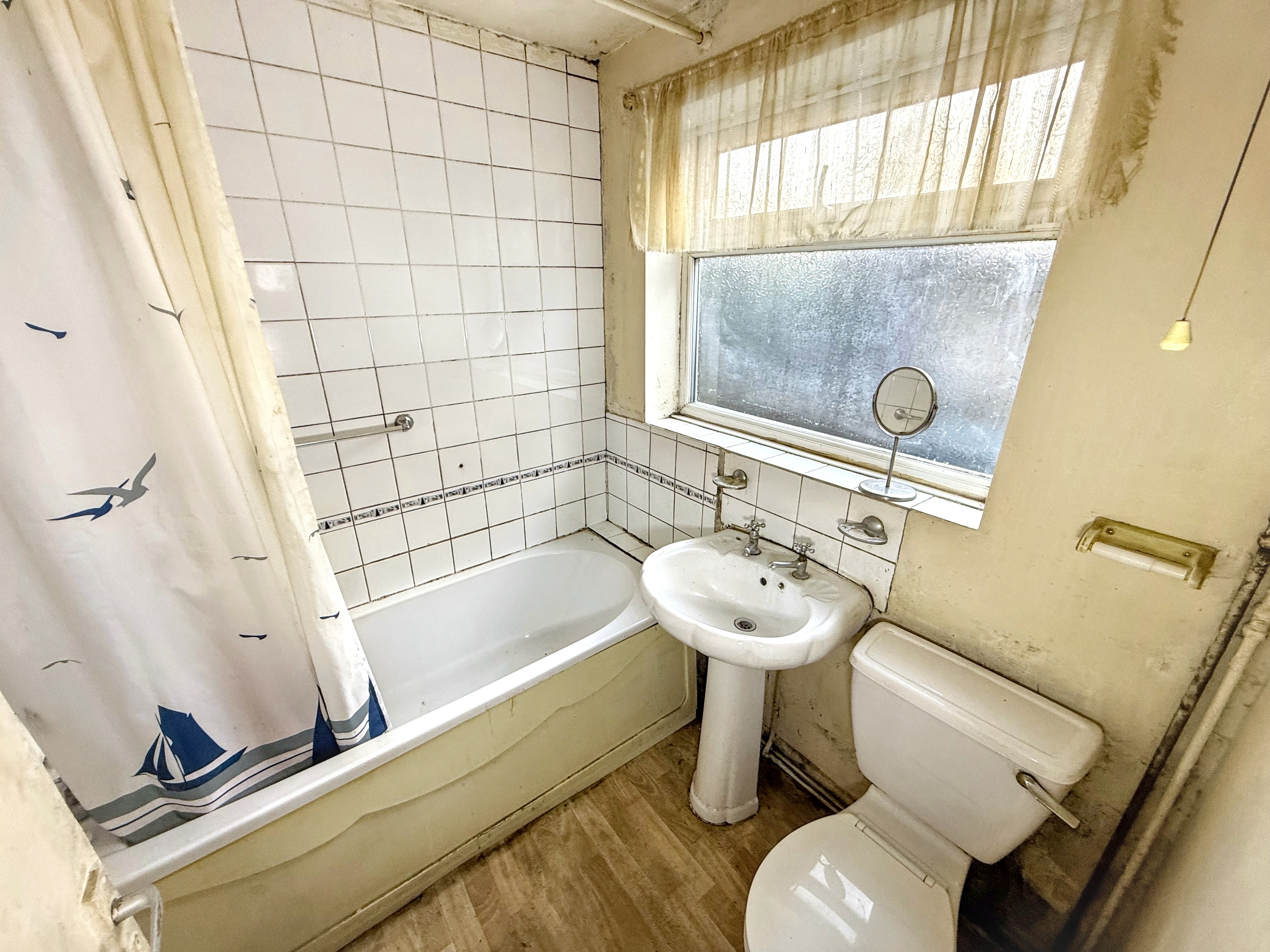 53, Wood Street,, Burton-on-Trent,, DE14 3AB