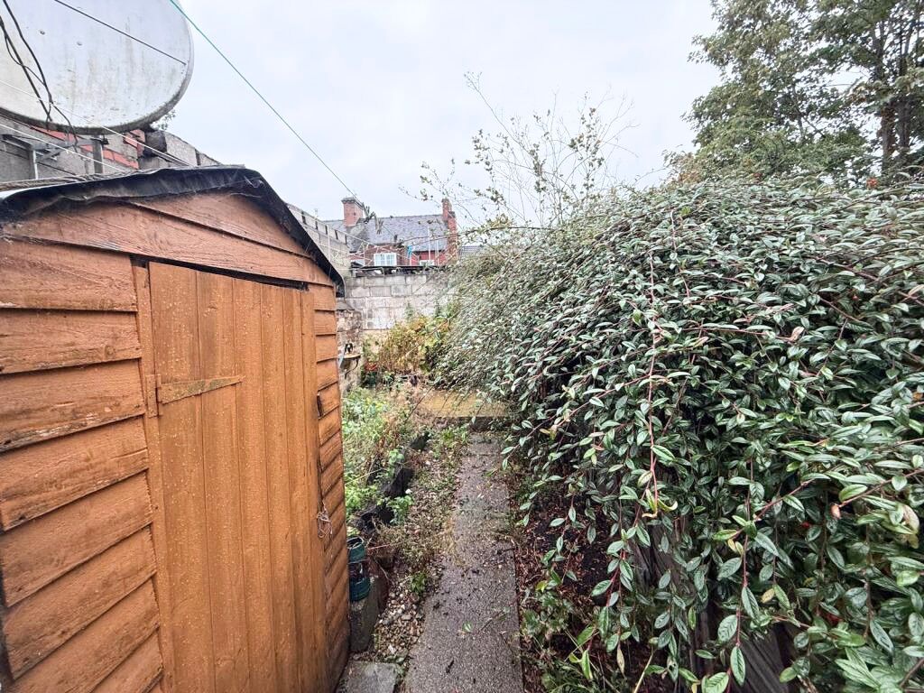 53, Wood Street,, Burton-on-Trent,, DE14 3AB