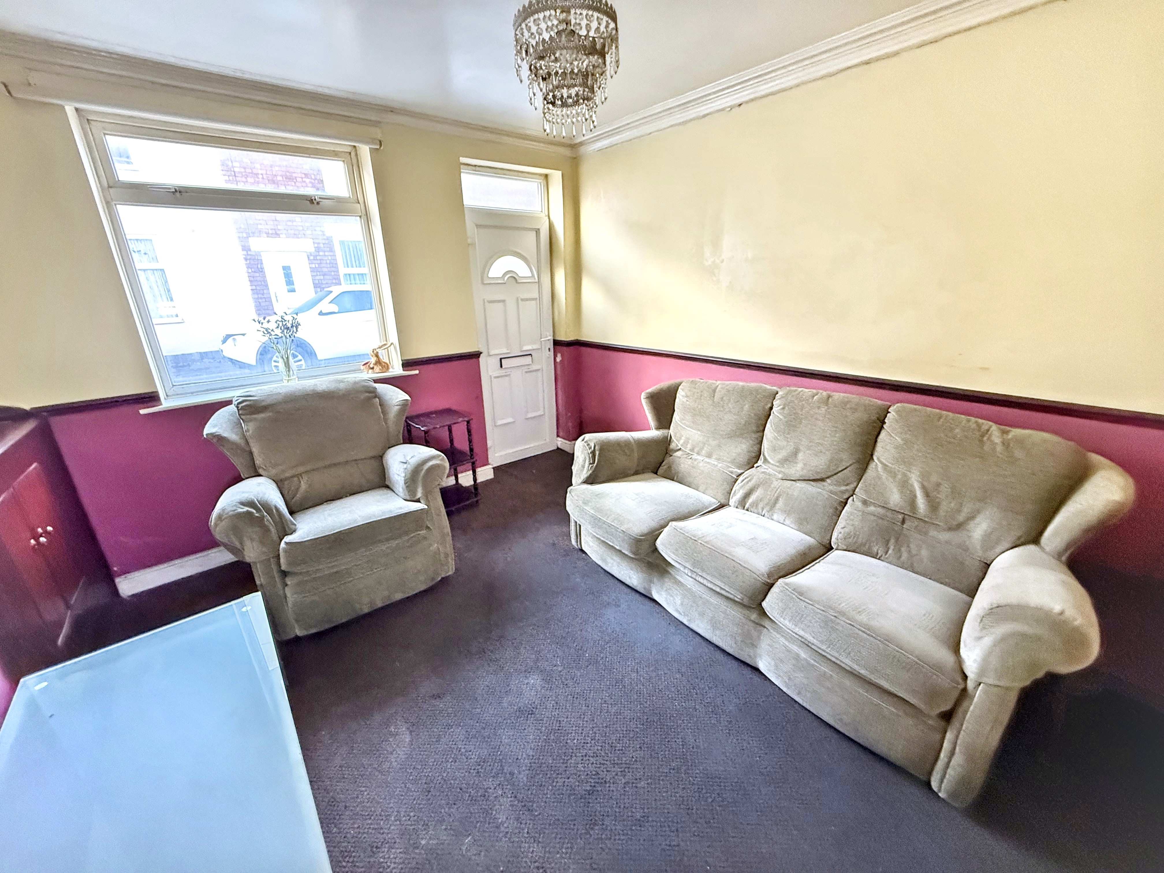 53, Wood Street,, Burton-on-Trent,, DE14 3AB