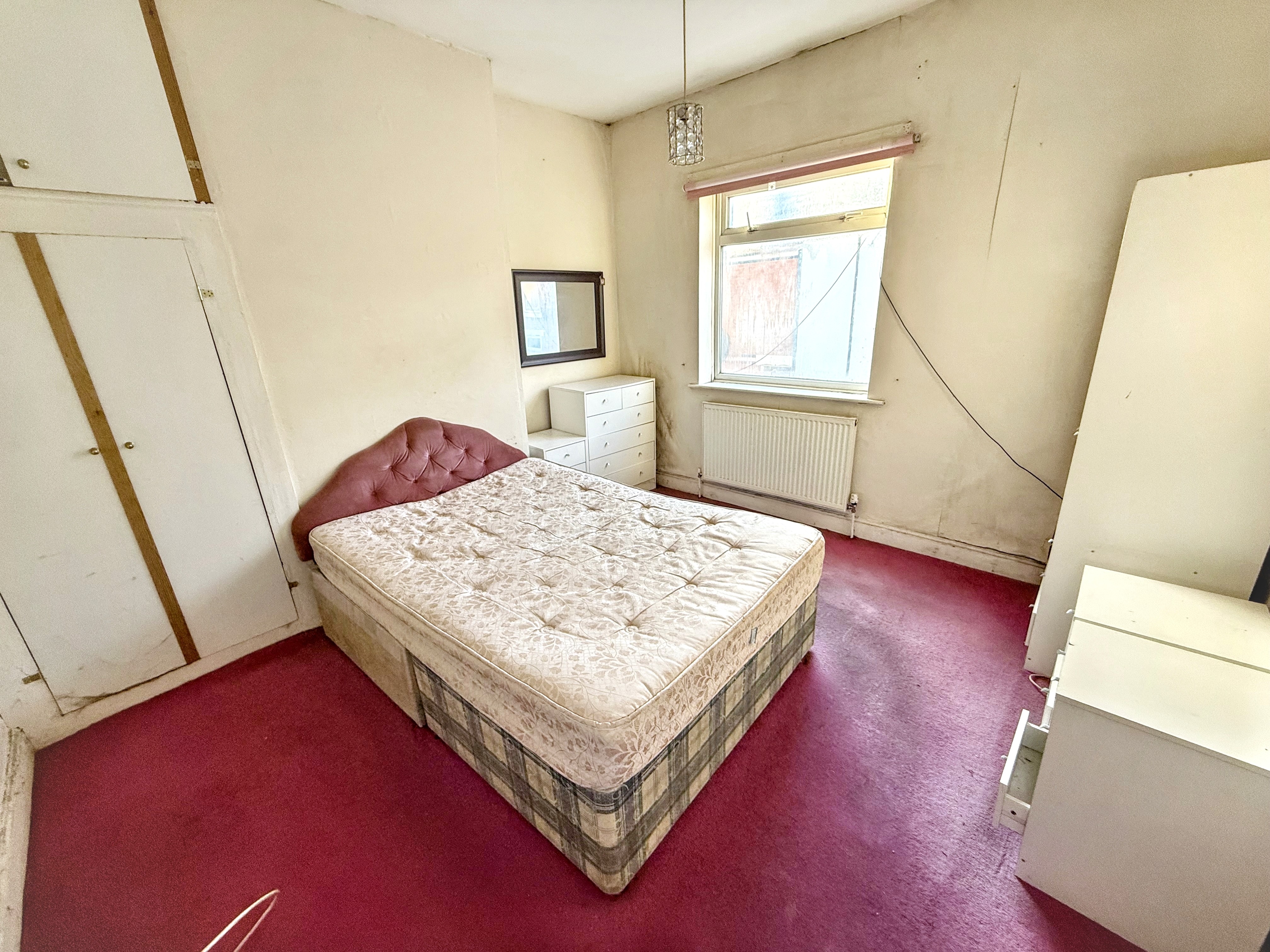 53, Wood Street,, Burton-on-Trent,, DE14 3AB