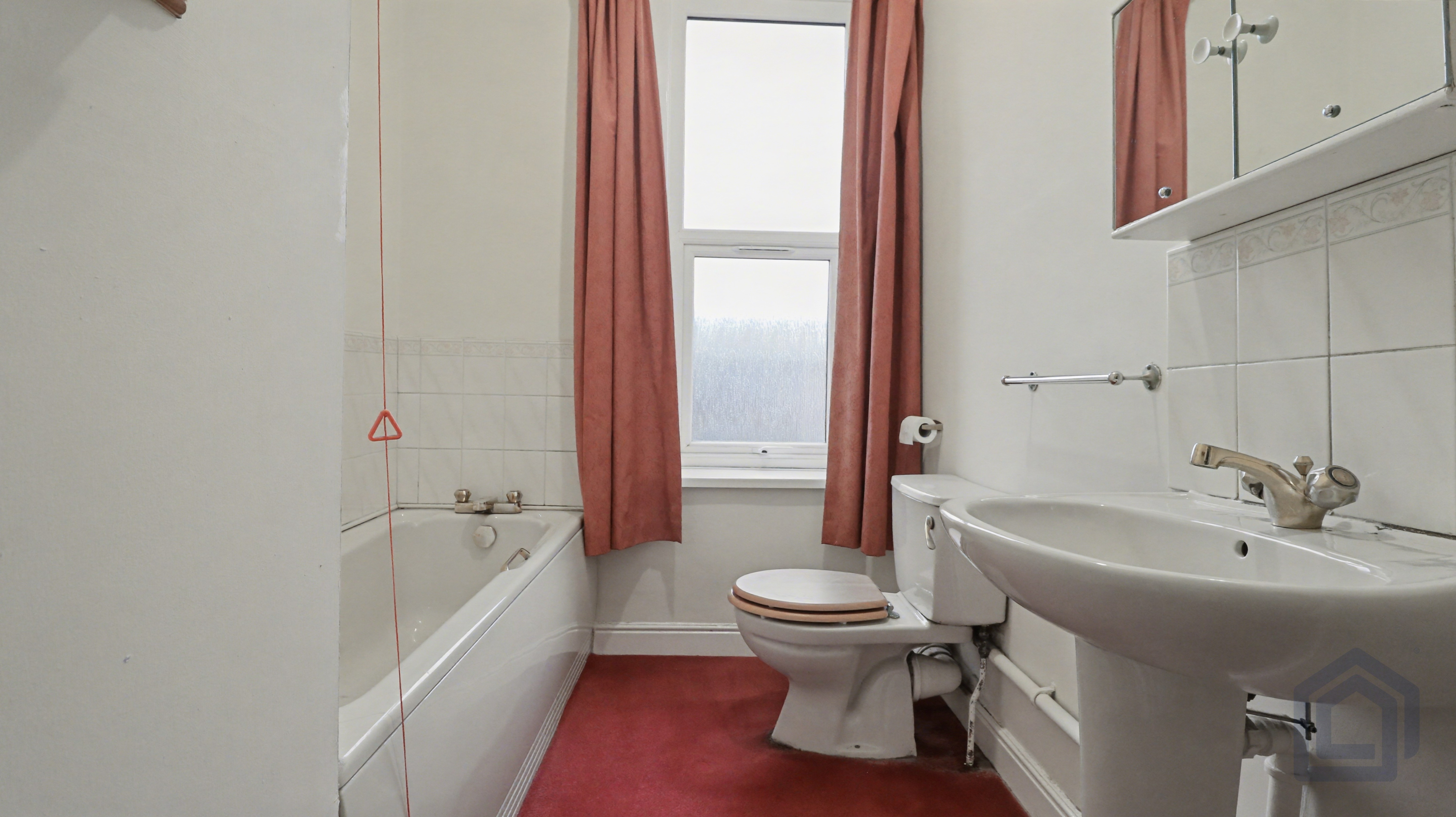 34 GROVE PARK, County Durham, DL12 8EW