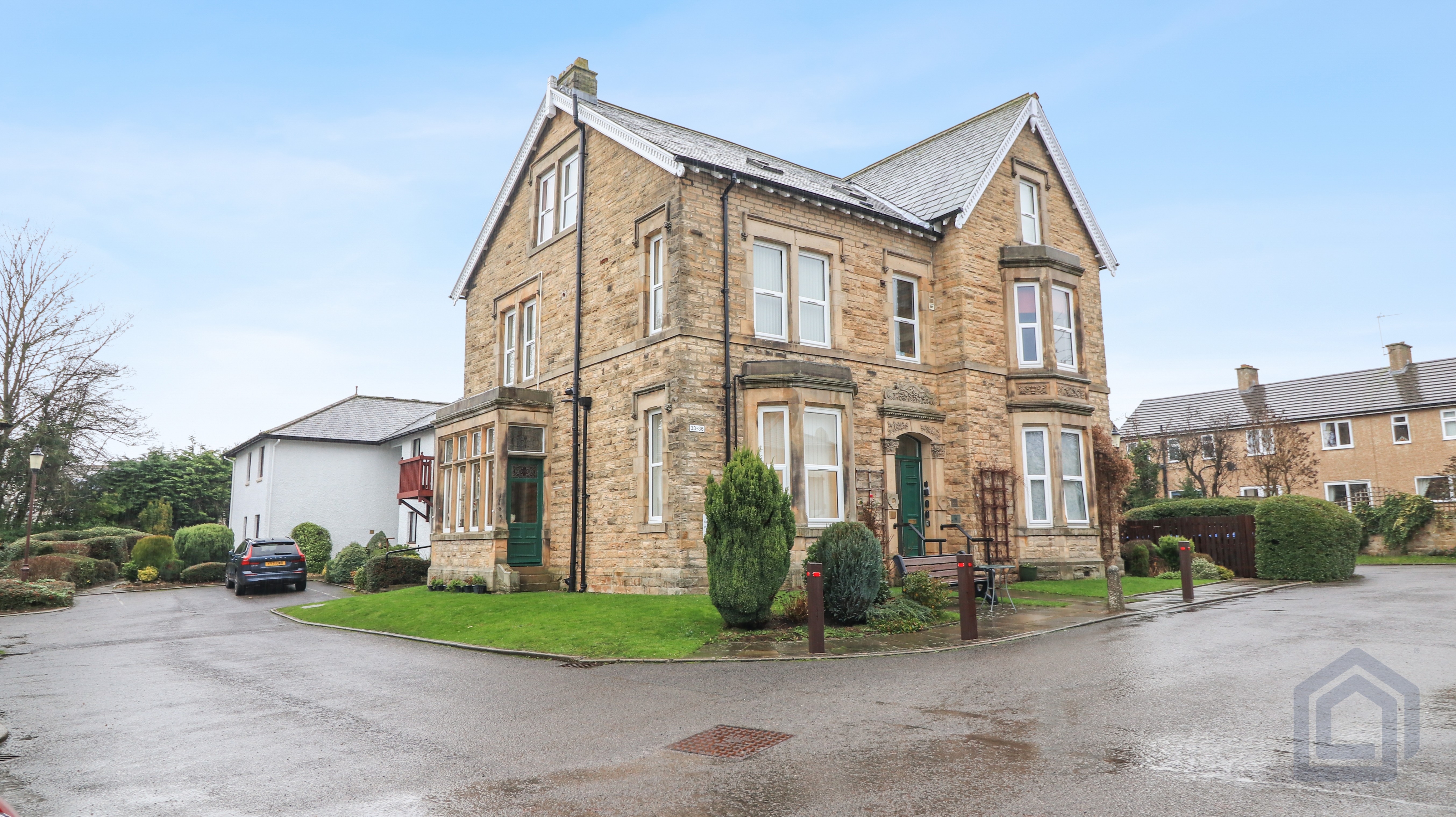 34 GROVE PARK, County Durham, DL12 8EW