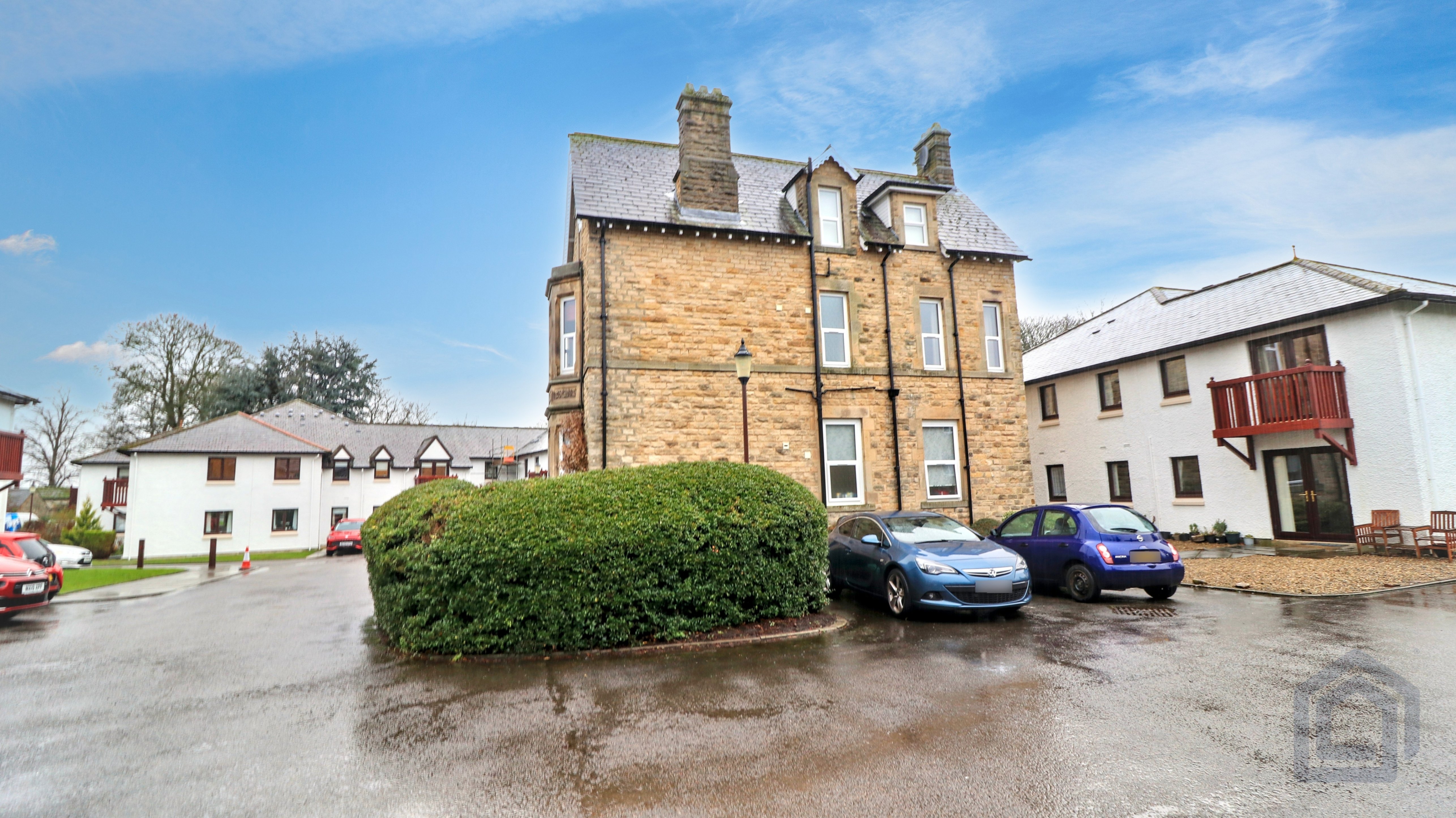 34 GROVE PARK, County Durham, DL12 8EW