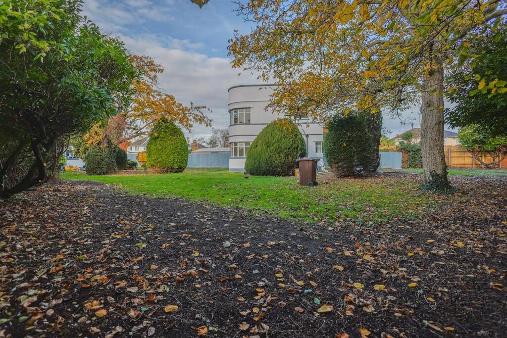 1 Neville Avenue, Spalding, PE11 2EH