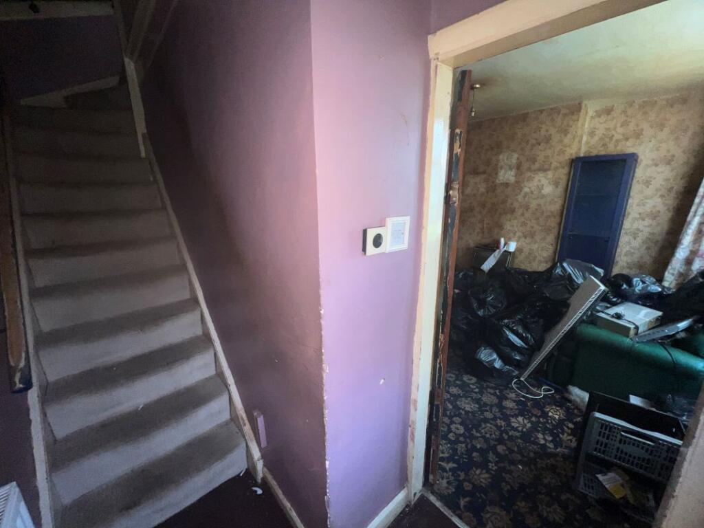 102 Edenhurst Road, Longbridge, Birmingham, B31 4PL