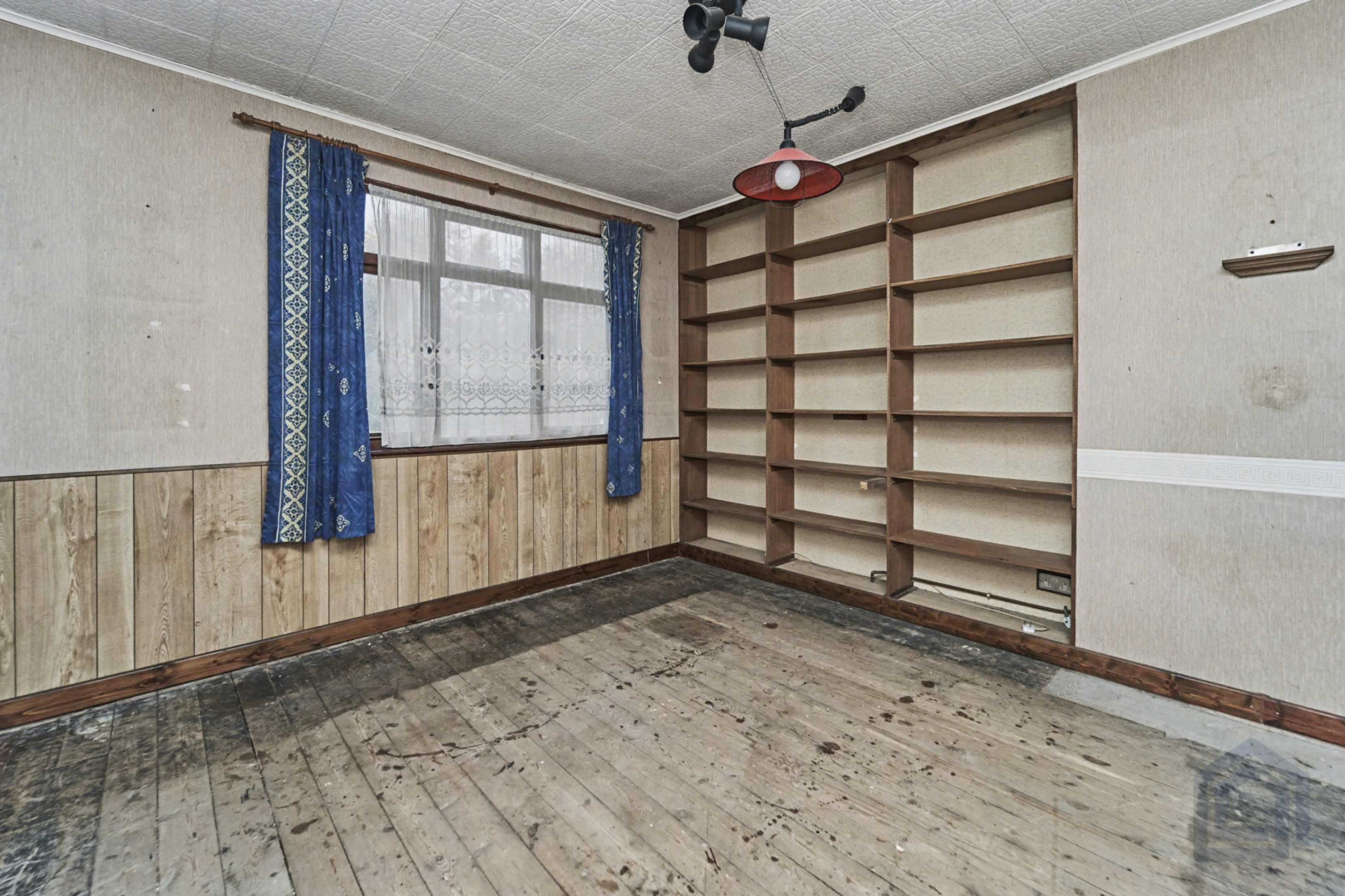 100, Stowheath Lane,, Wolverhampton,, WV1 2TQ