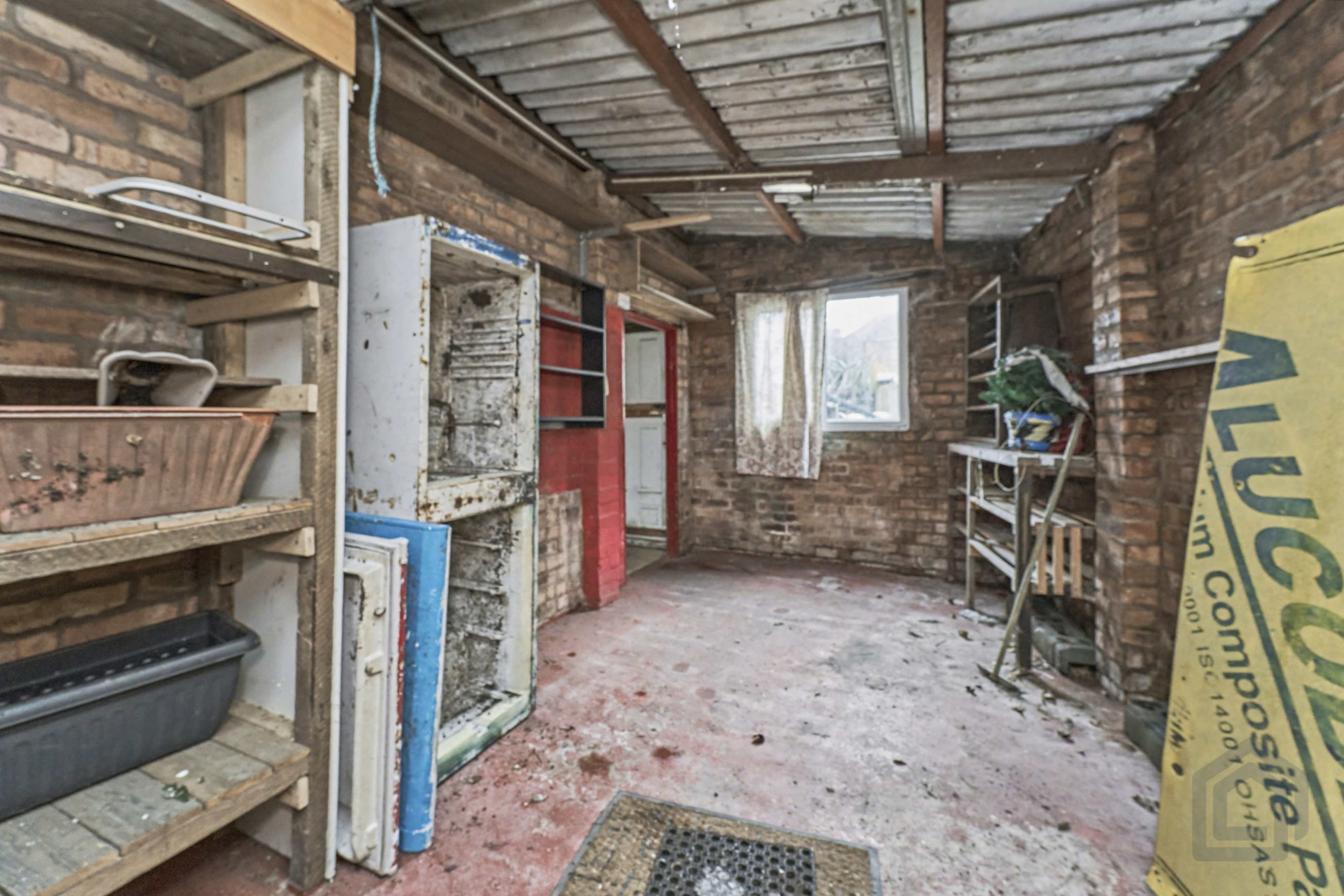 100, Stowheath Lane,, Wolverhampton,, WV1 2TQ