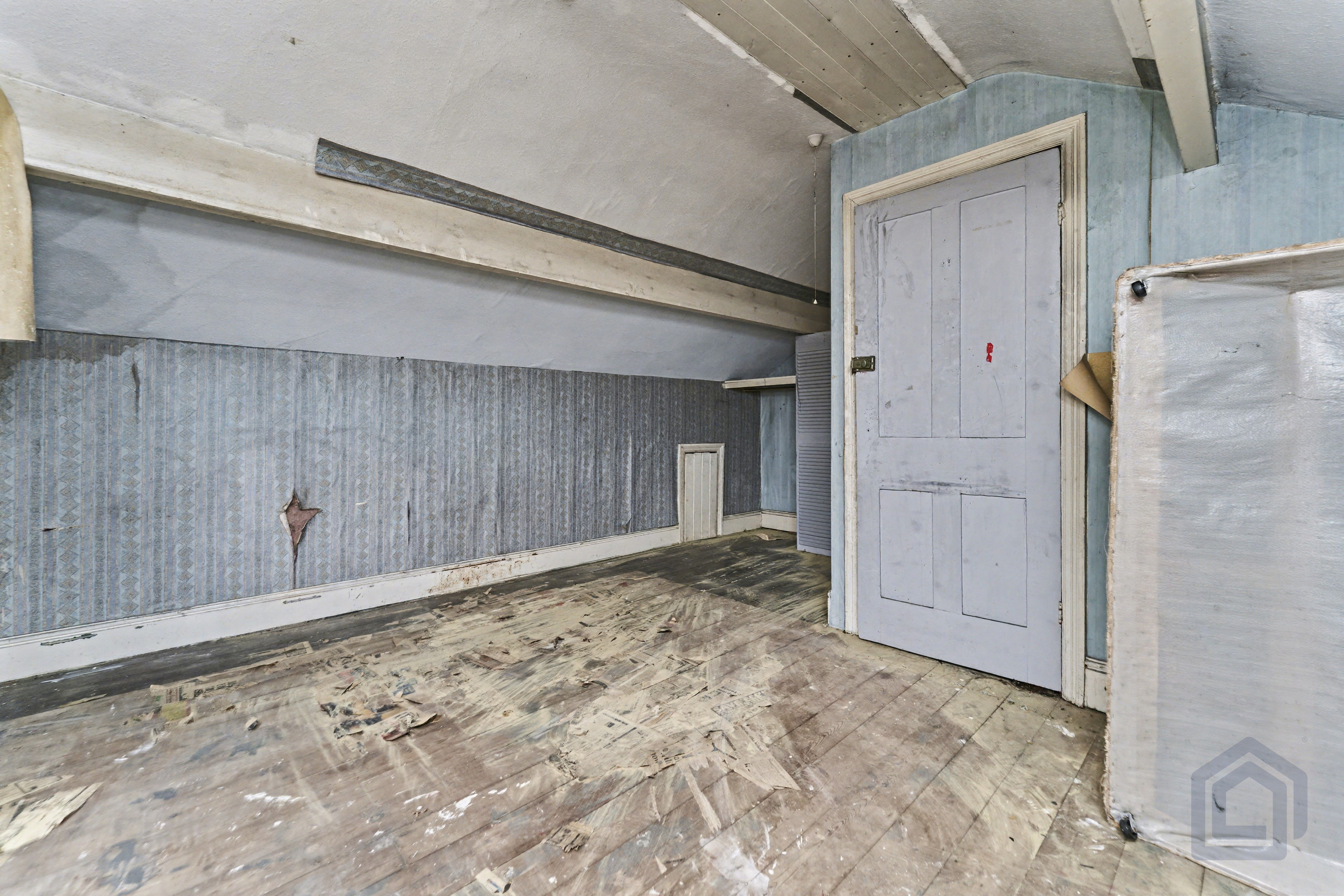 36, St Judes Road West,, Wolverhampton,, WV6 0DA