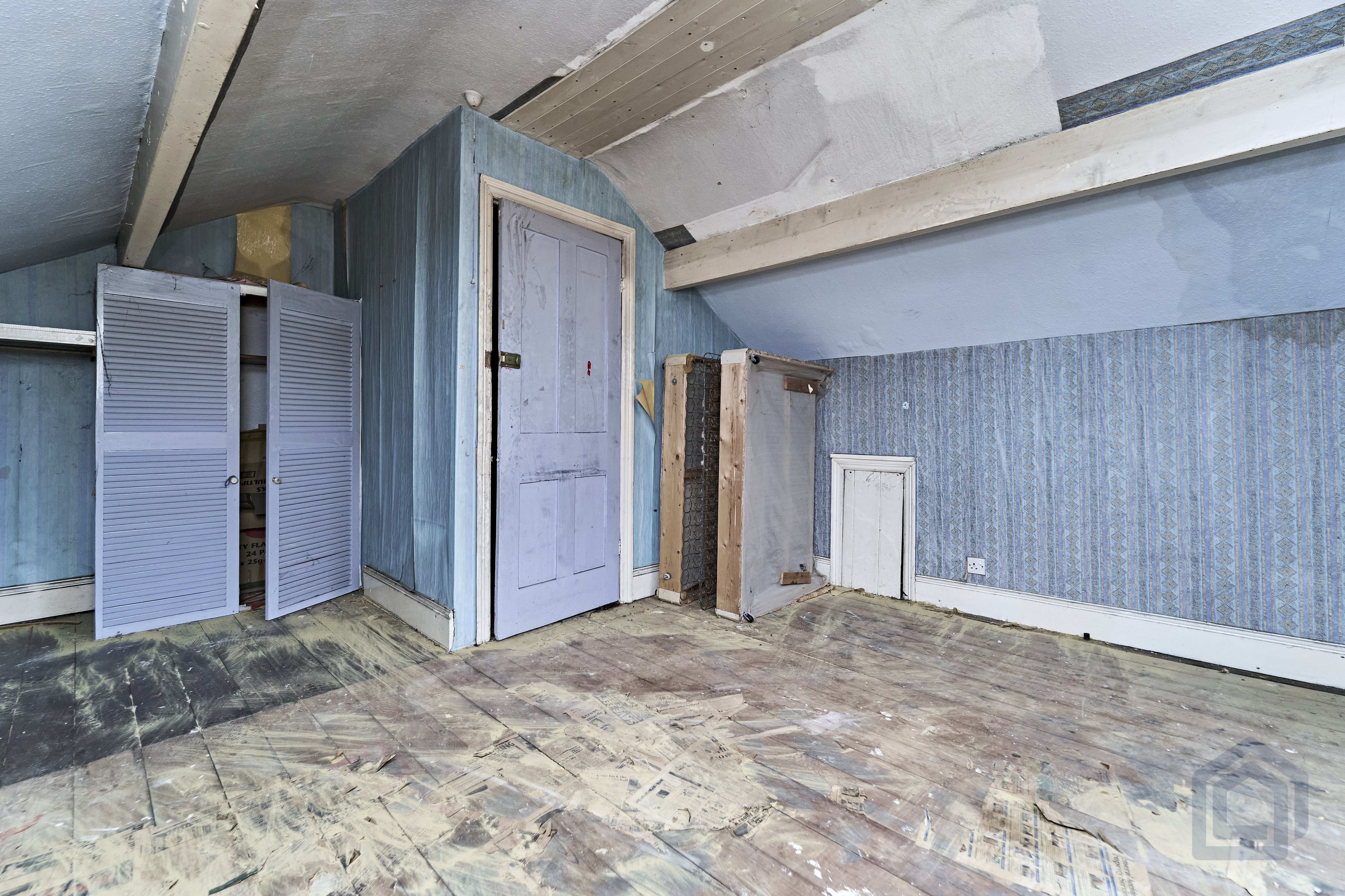 36, St Judes Road West,, Wolverhampton,, WV6 0DA