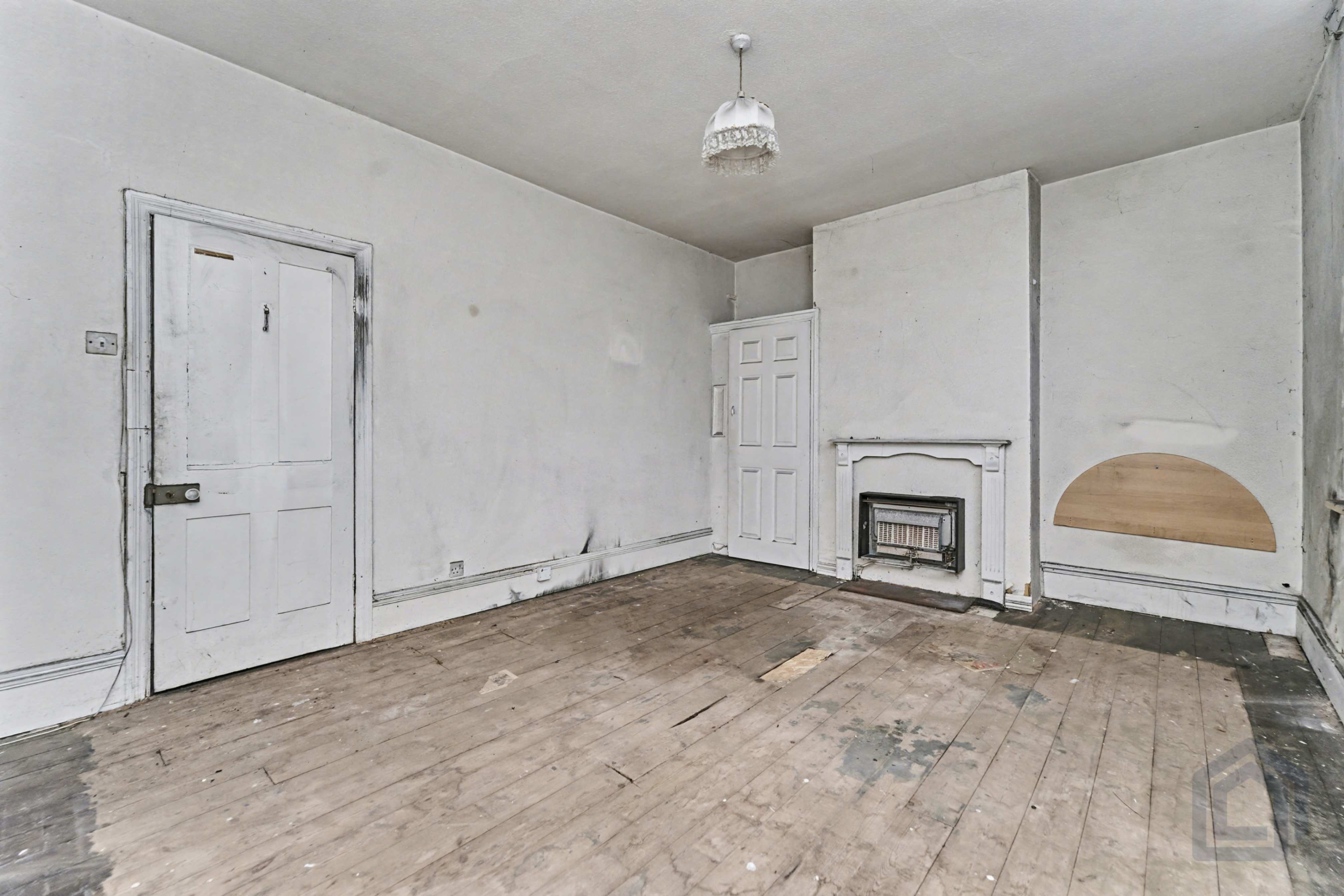 36, St Judes Road West,, Wolverhampton,, WV6 0DA